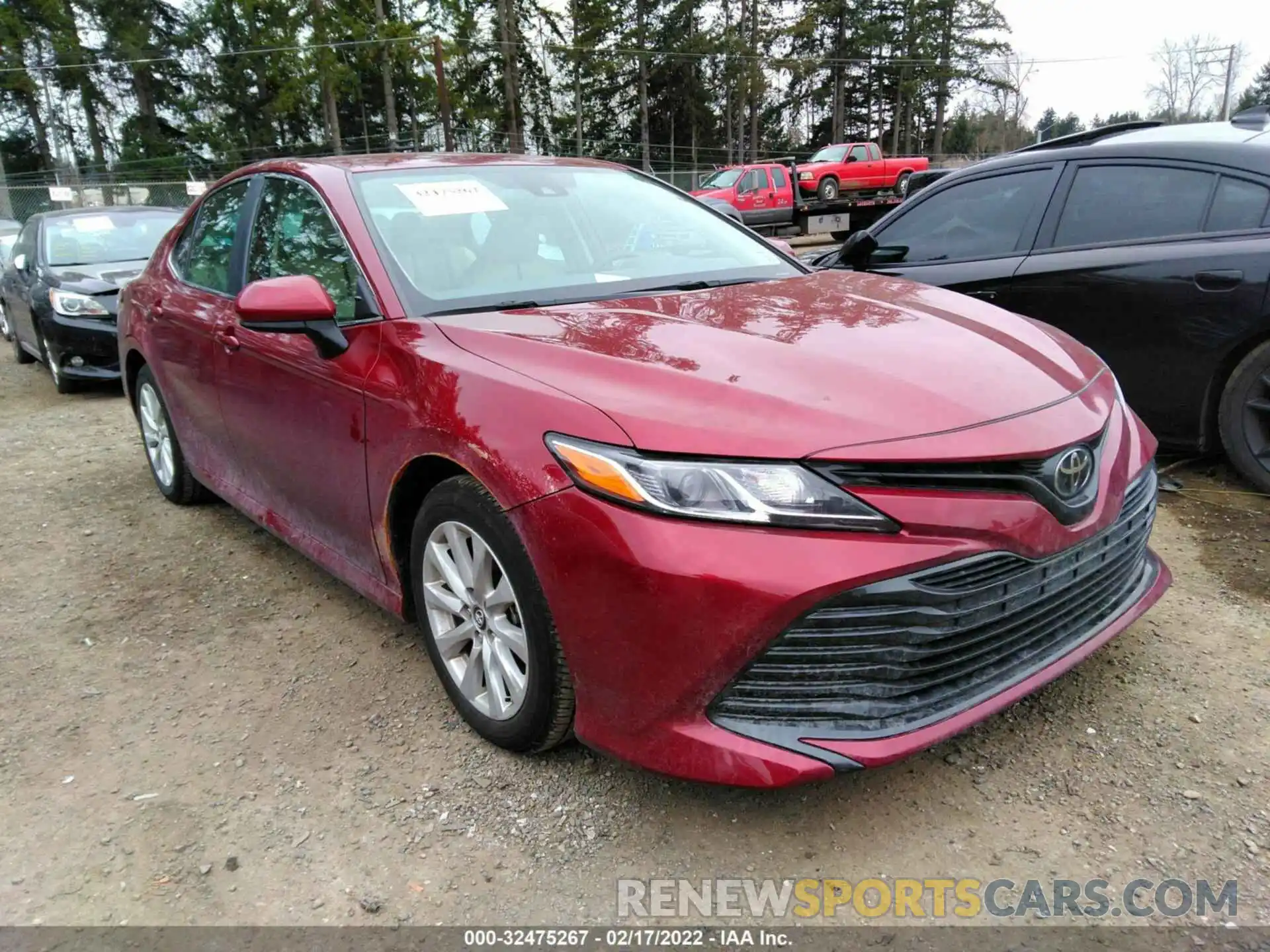 1 Photograph of a damaged car 4T1B11HK8KU268271 TOYOTA CAMRY 2019