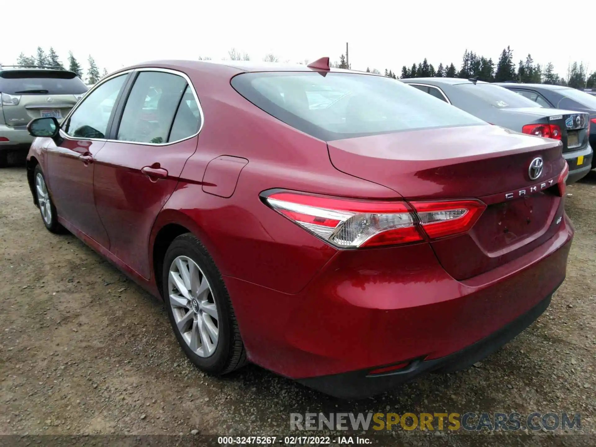 3 Photograph of a damaged car 4T1B11HK8KU268271 TOYOTA CAMRY 2019