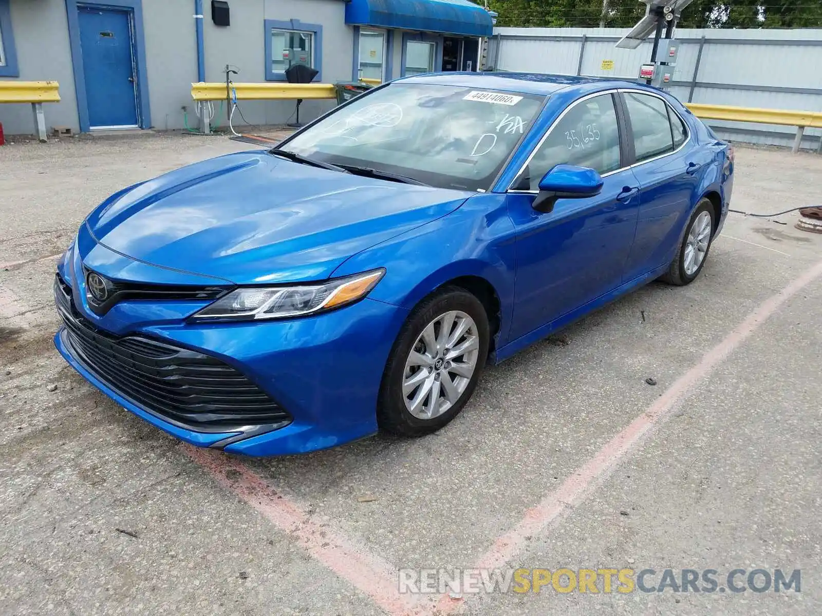 2 Photograph of a damaged car 4T1B11HK8KU269078 TOYOTA CAMRY 2019