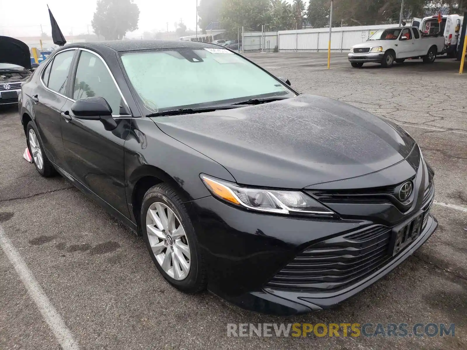 1 Photograph of a damaged car 4T1B11HK8KU269680 TOYOTA CAMRY 2019