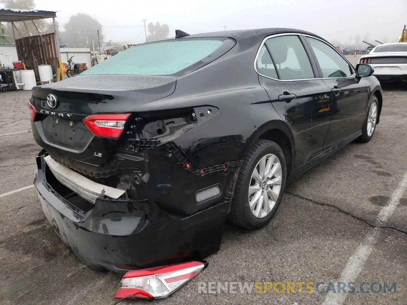 4 Photograph of a damaged car 4T1B11HK8KU269680 TOYOTA CAMRY 2019