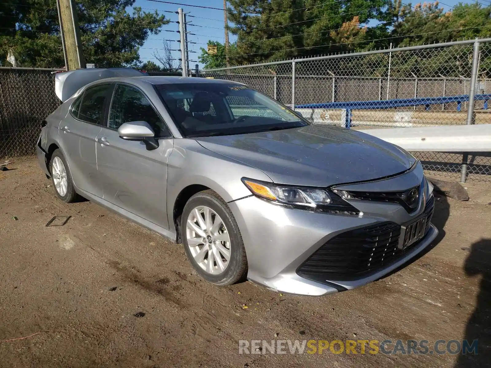 1 Photograph of a damaged car 4T1B11HK8KU270375 TOYOTA CAMRY 2019