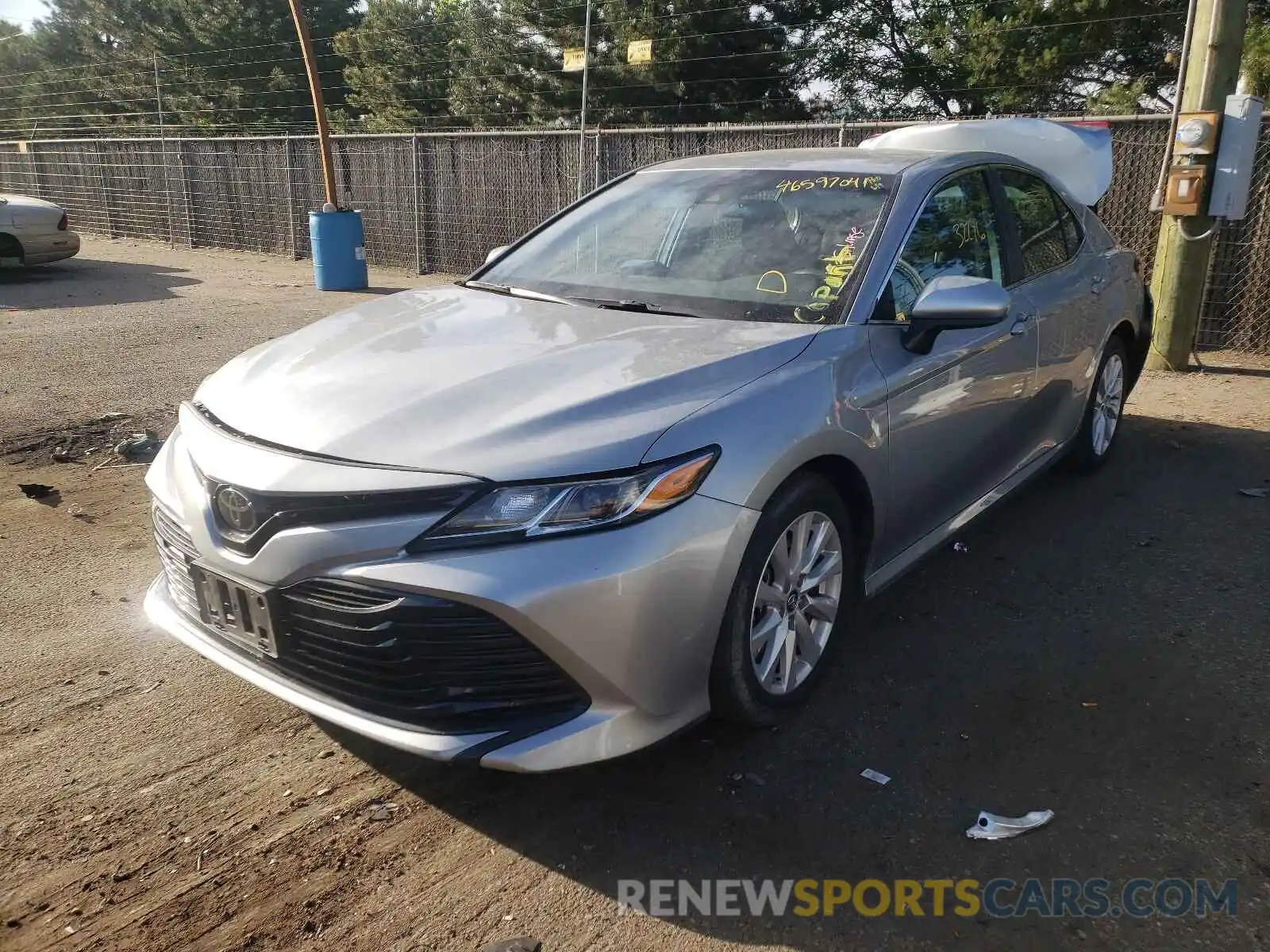 2 Photograph of a damaged car 4T1B11HK8KU270375 TOYOTA CAMRY 2019