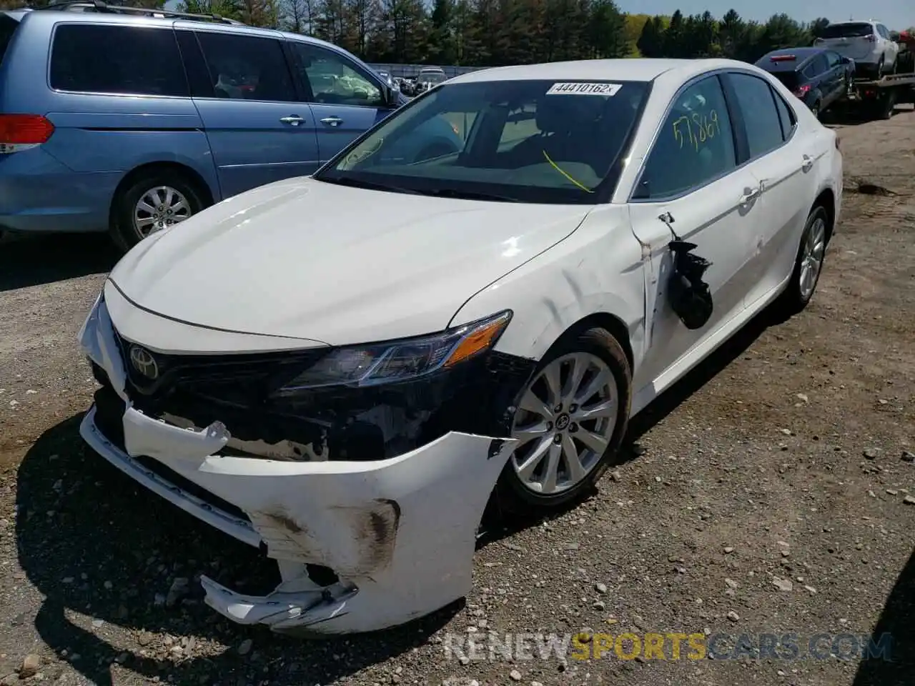 2 Photograph of a damaged car 4T1B11HK8KU270795 TOYOTA CAMRY 2019