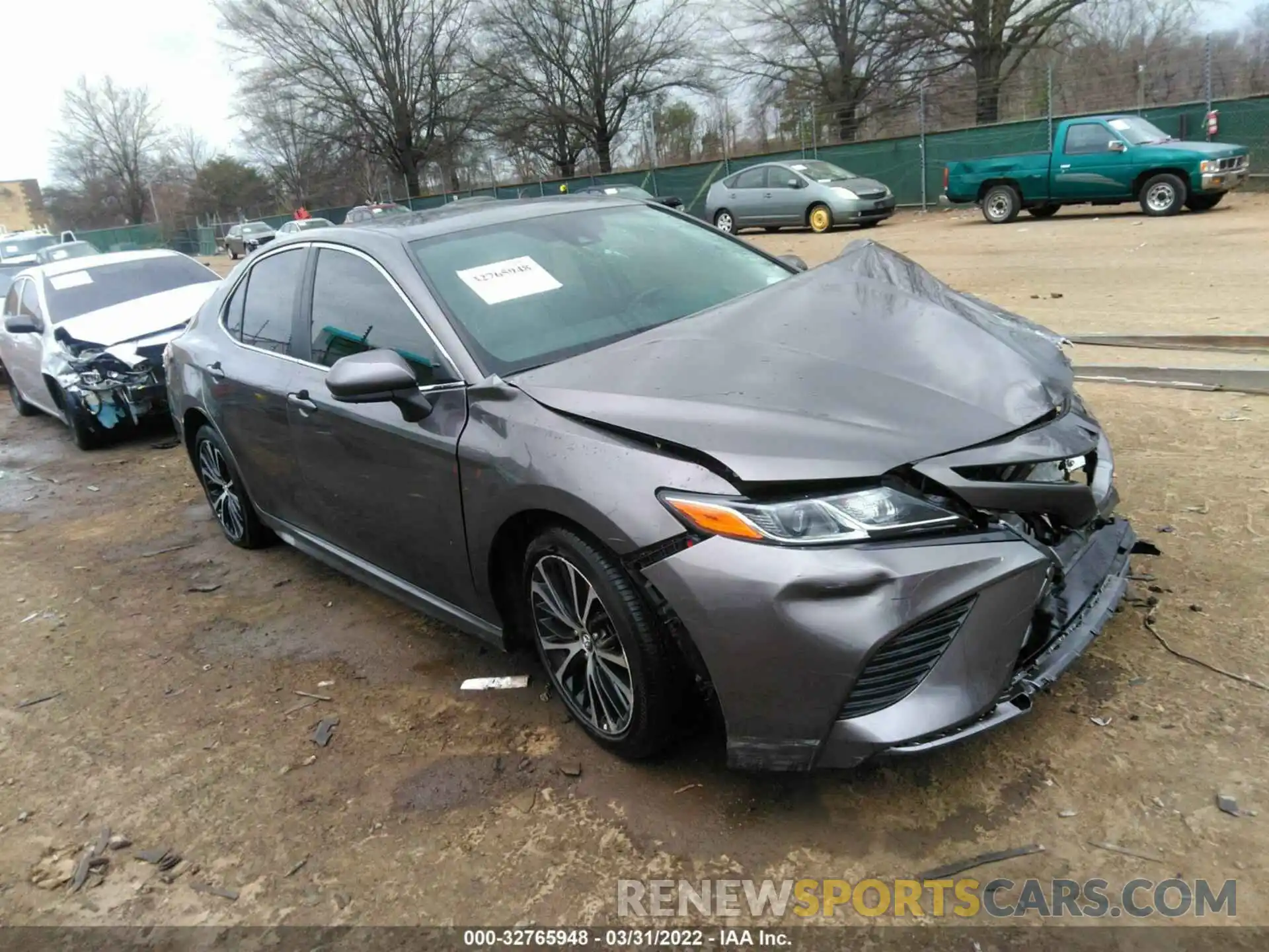 1 Photograph of a damaged car 4T1B11HK8KU272238 TOYOTA CAMRY 2019