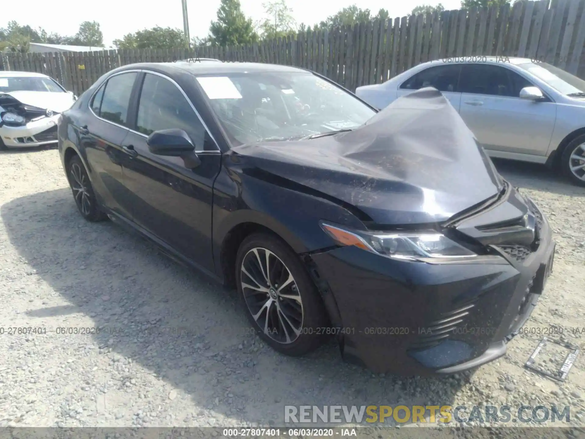 1 Photograph of a damaged car 4T1B11HK8KU272286 TOYOTA CAMRY 2019