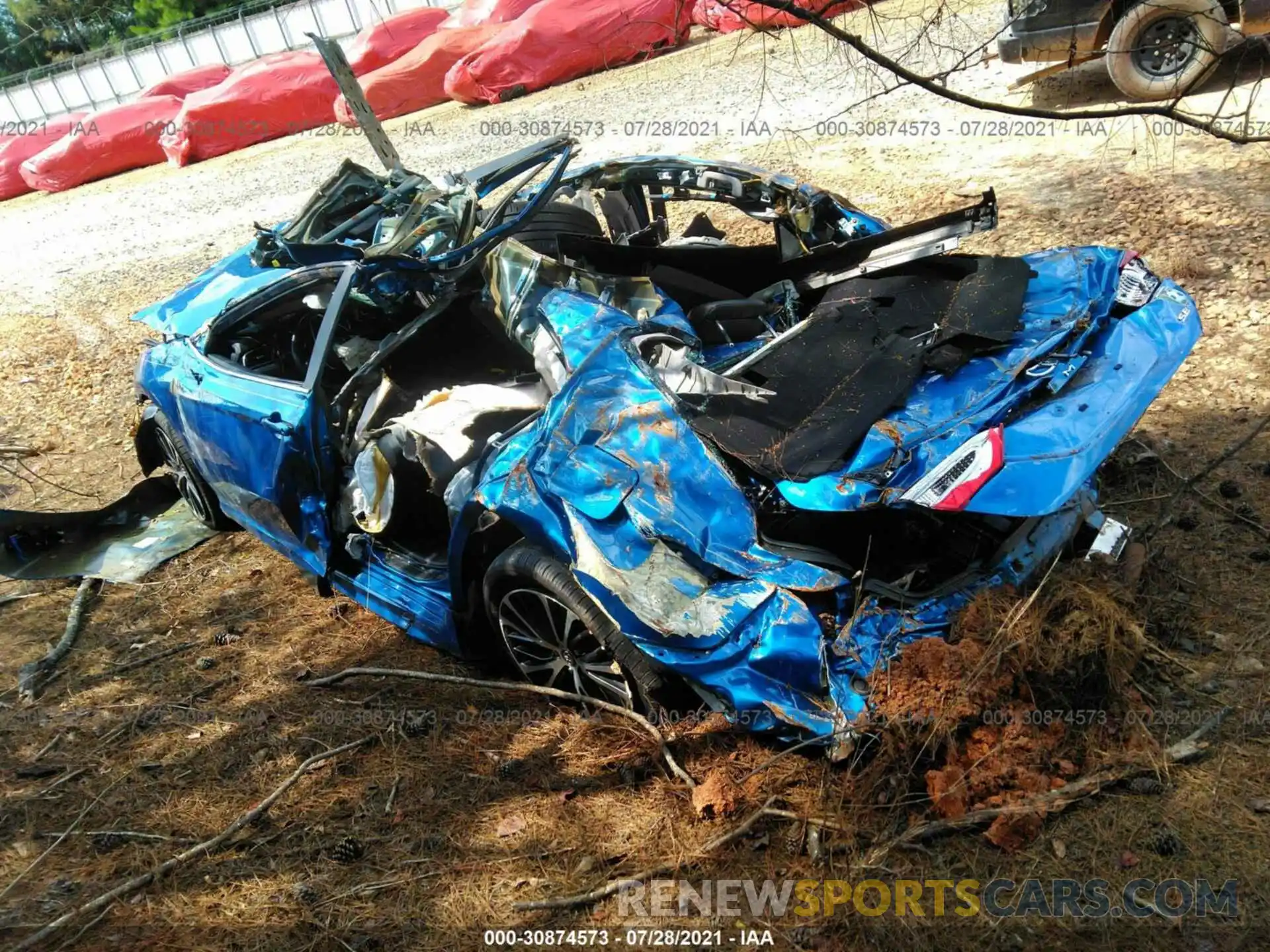 3 Photograph of a damaged car 4T1B11HK8KU275124 TOYOTA CAMRY 2019