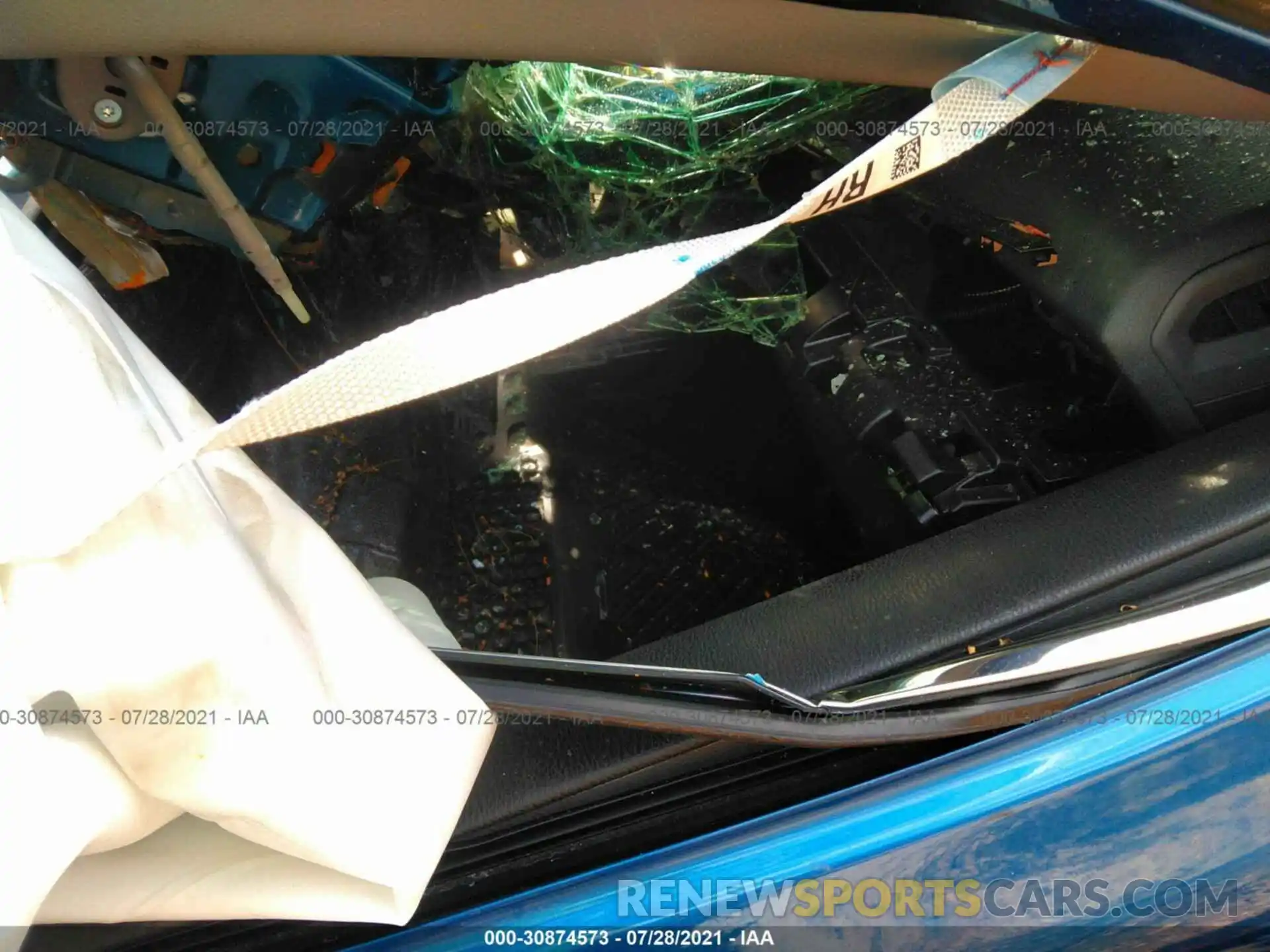 5 Photograph of a damaged car 4T1B11HK8KU275124 TOYOTA CAMRY 2019