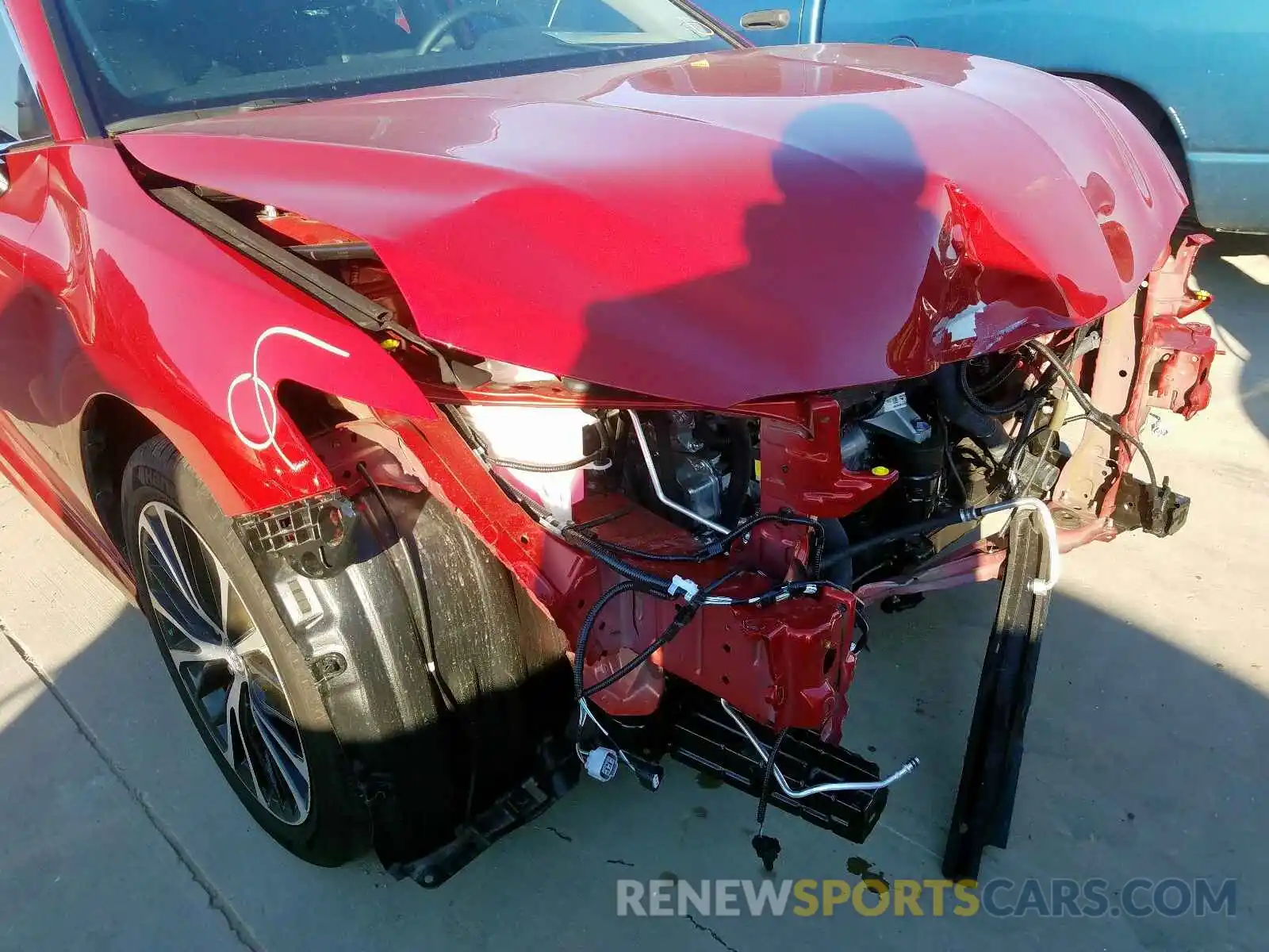 9 Photograph of a damaged car 4T1B11HK8KU276175 TOYOTA CAMRY 2019