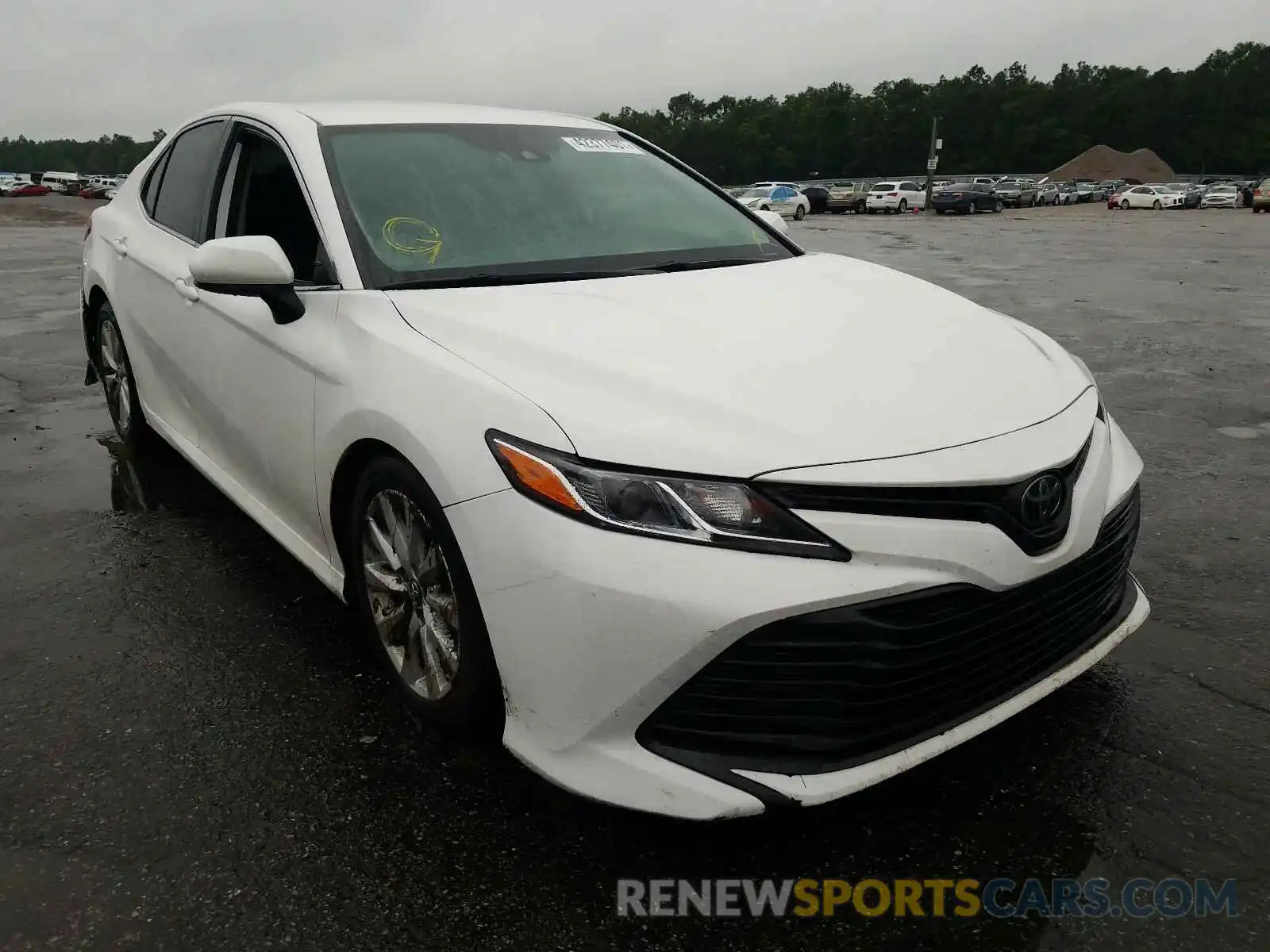 1 Photograph of a damaged car 4T1B11HK8KU278055 TOYOTA CAMRY 2019