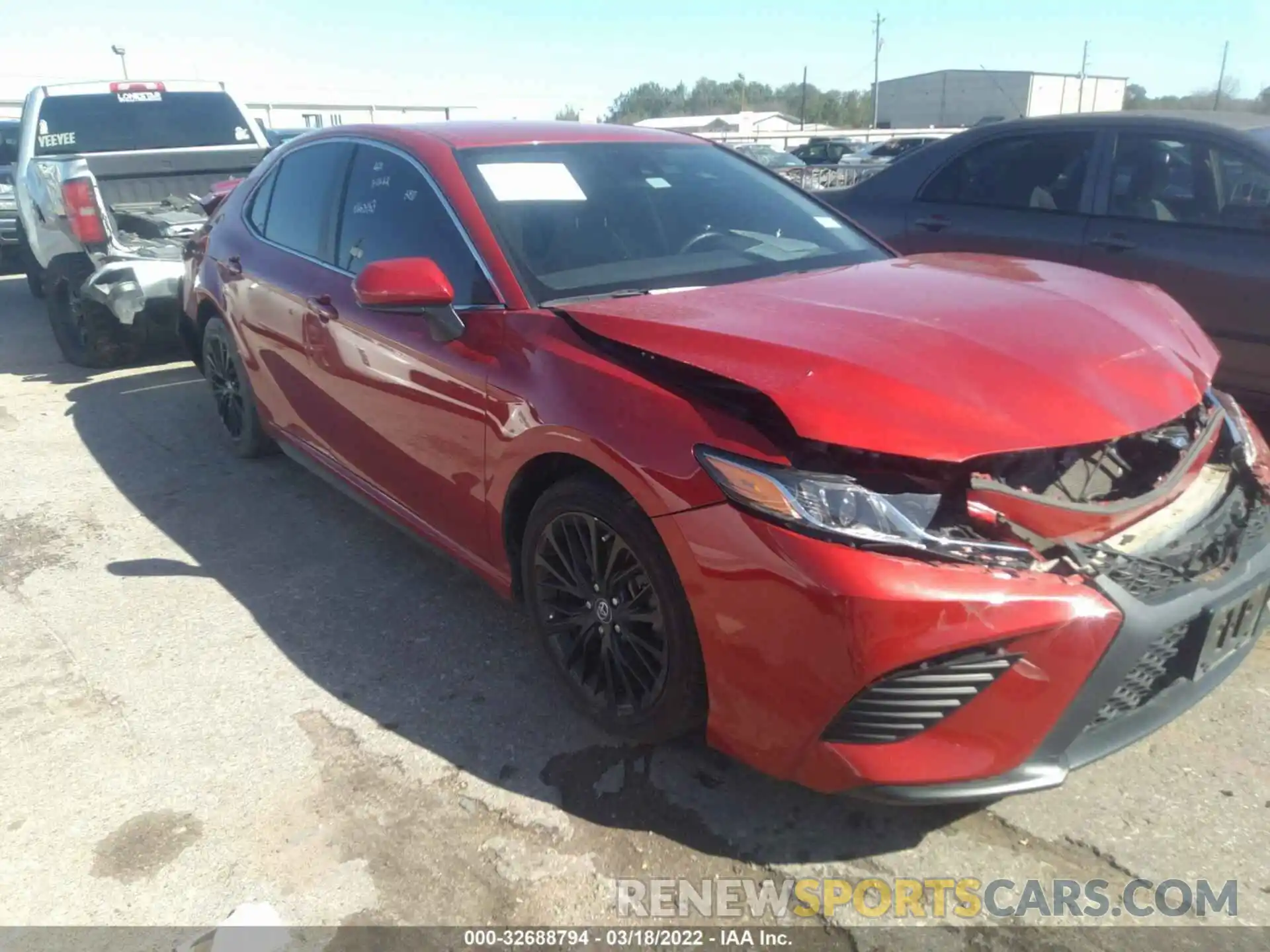 1 Photograph of a damaged car 4T1B11HK8KU279335 TOYOTA CAMRY 2019