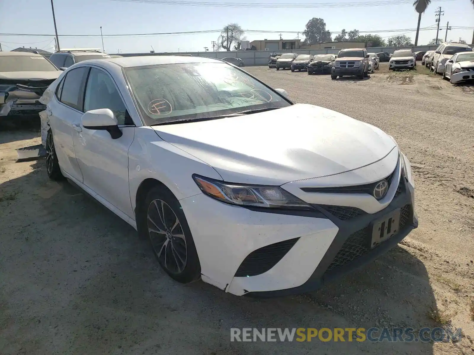 1 Photograph of a damaged car 4T1B11HK8KU279433 TOYOTA CAMRY 2019