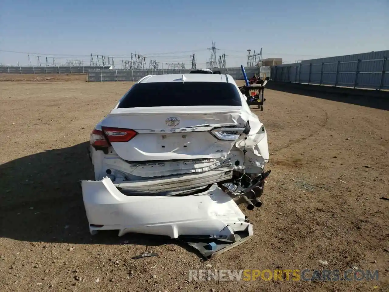 9 Photograph of a damaged car 4T1B11HK8KU280453 TOYOTA CAMRY 2019