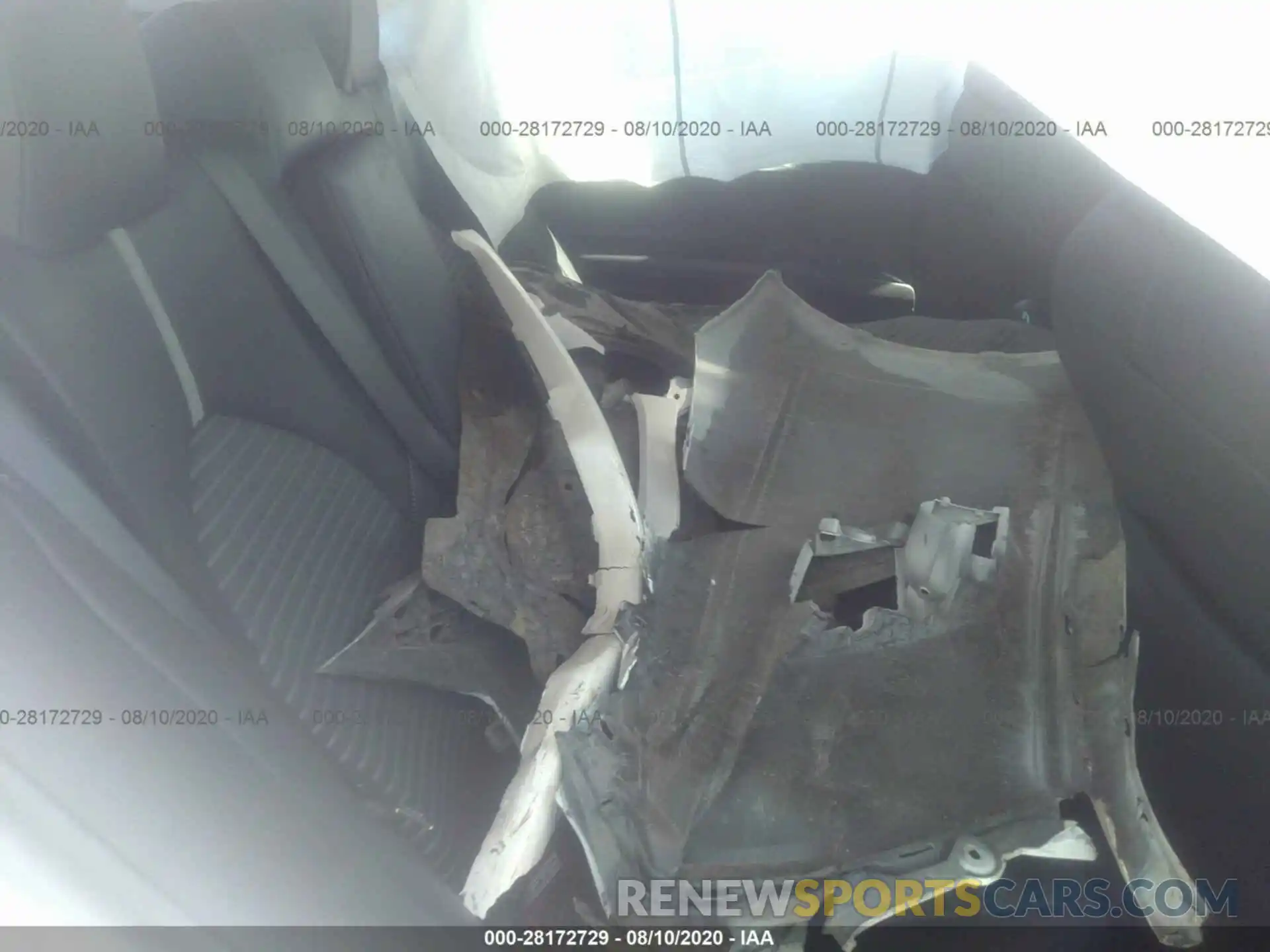 8 Photograph of a damaged car 4T1B11HK8KU282168 TOYOTA CAMRY 2019