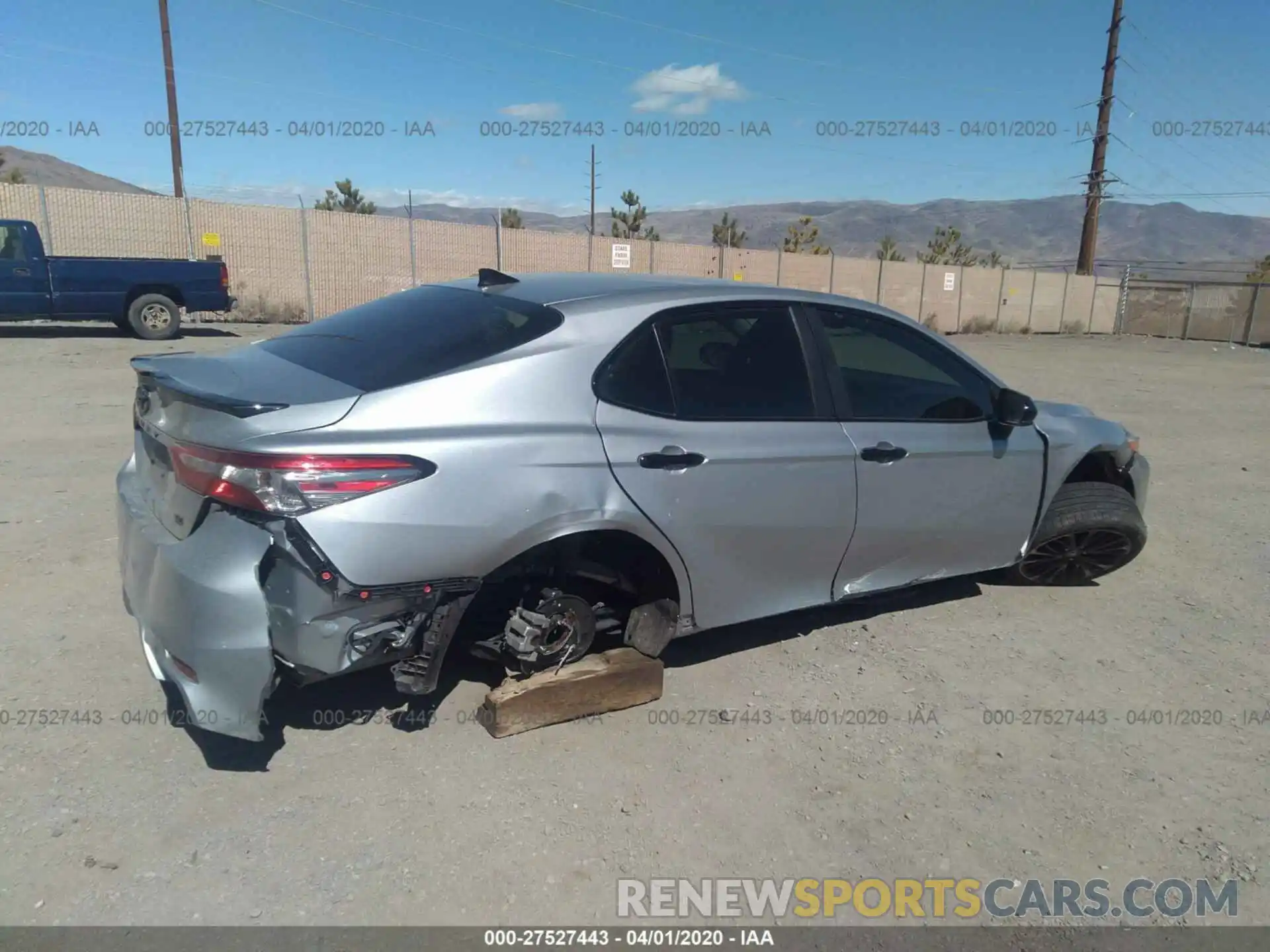 4 Photograph of a damaged car 4T1B11HK8KU282249 TOYOTA CAMRY 2019