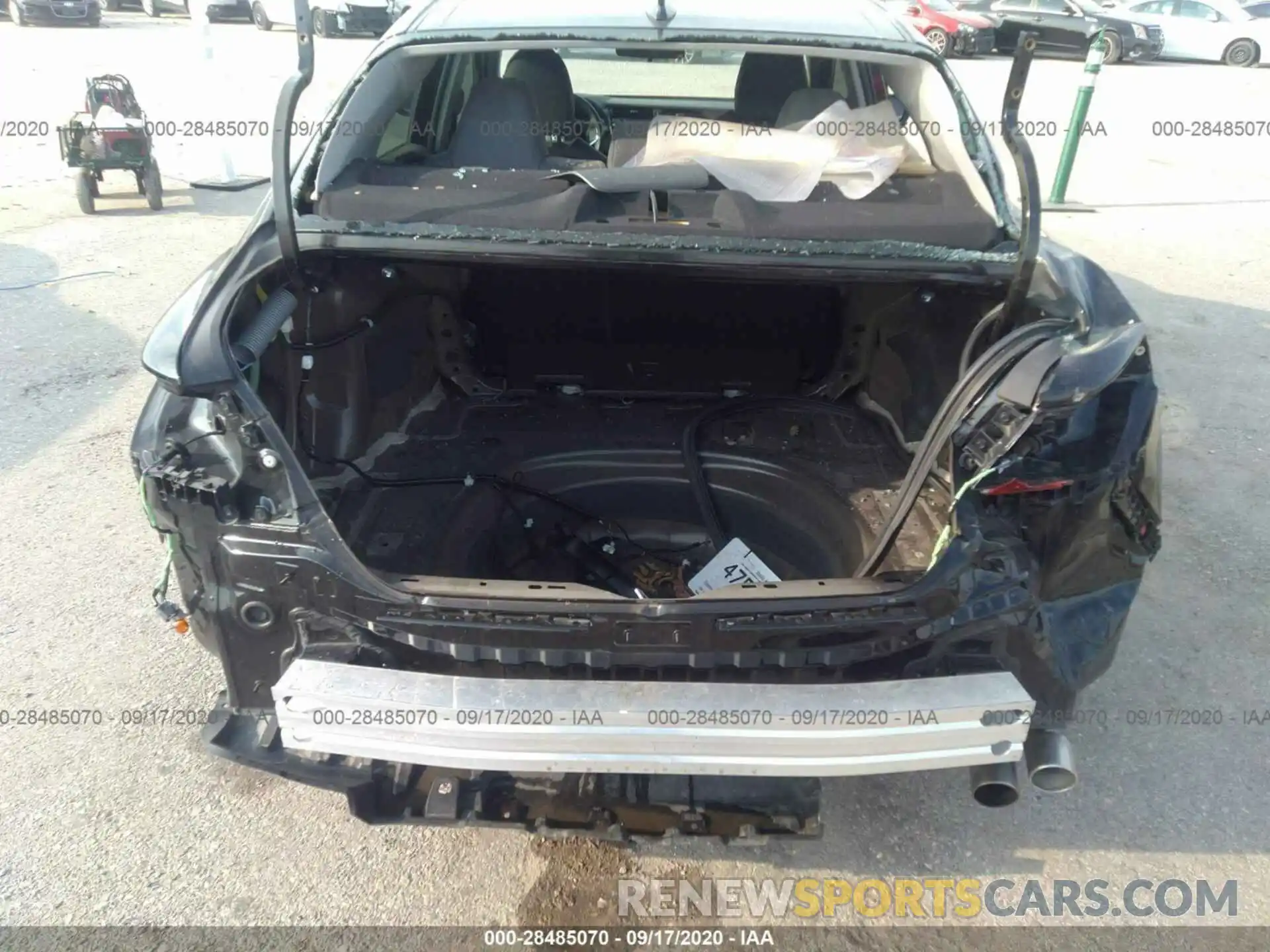 6 Photograph of a damaged car 4T1B11HK8KU282624 TOYOTA CAMRY 2019