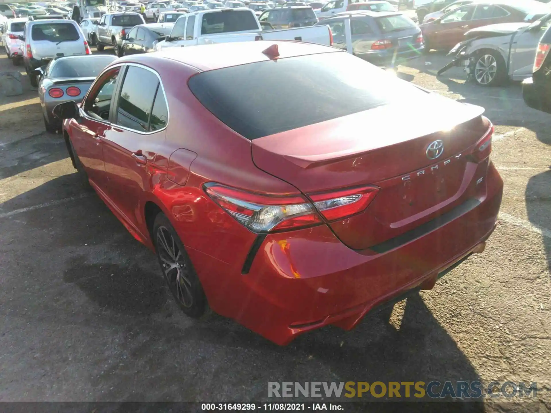 3 Photograph of a damaged car 4T1B11HK8KU284499 TOYOTA CAMRY 2019