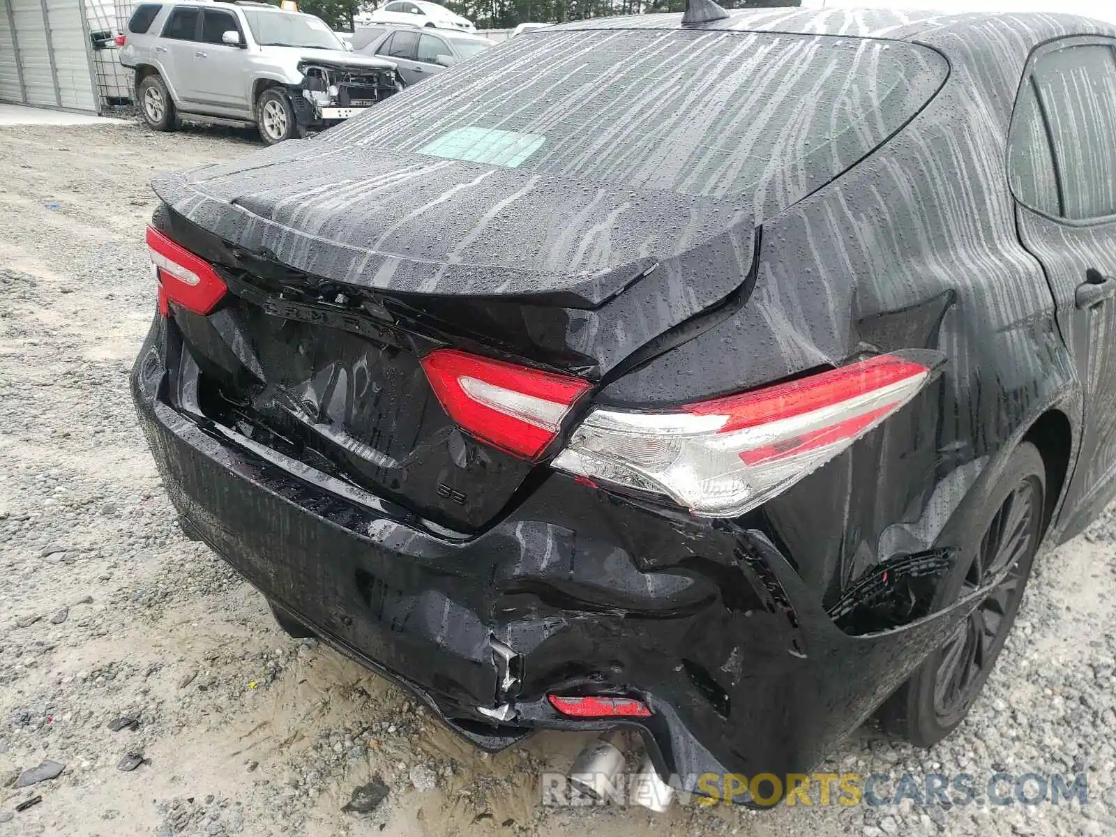 9 Photograph of a damaged car 4T1B11HK8KU284793 TOYOTA CAMRY 2019