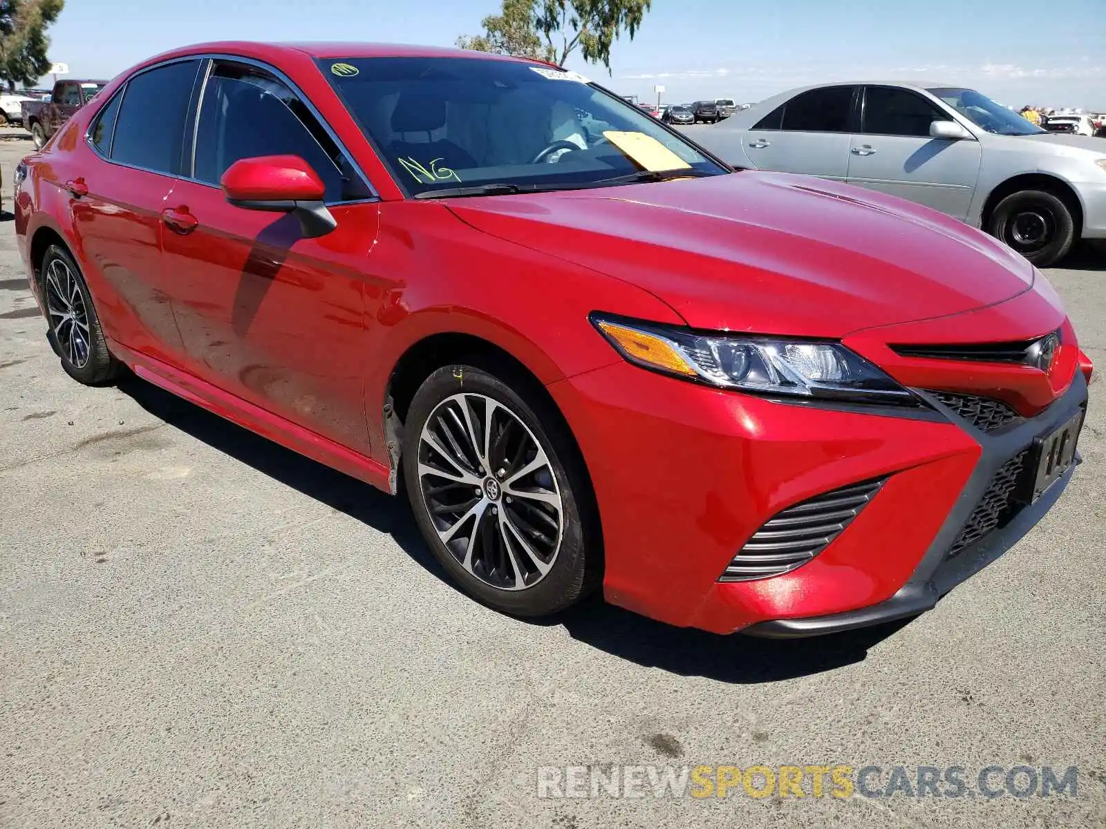 1 Photograph of a damaged car 4T1B11HK8KU288455 TOYOTA CAMRY 2019