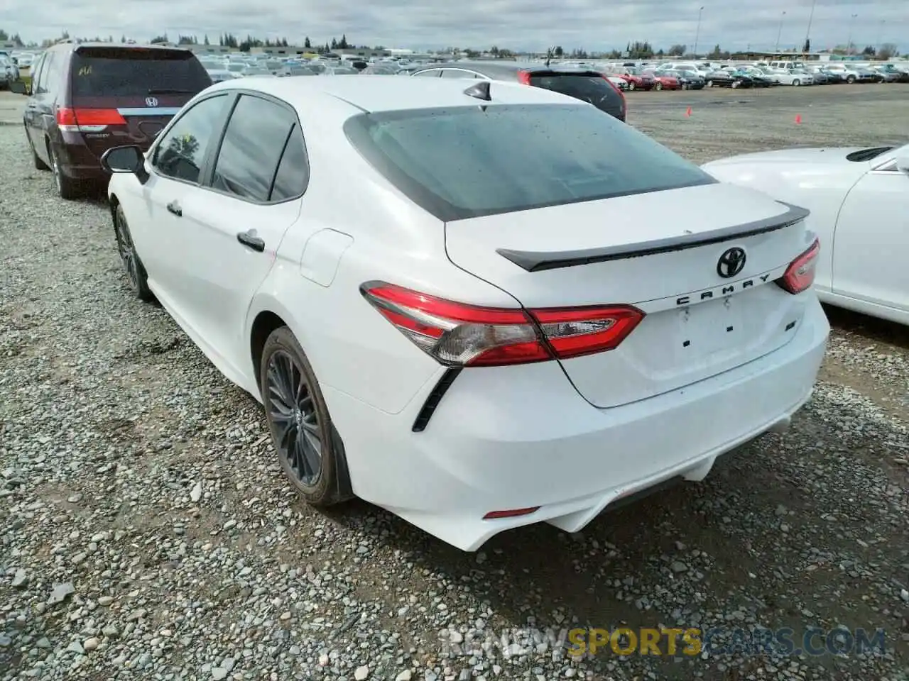 3 Photograph of a damaged car 4T1B11HK8KU288830 TOYOTA CAMRY 2019