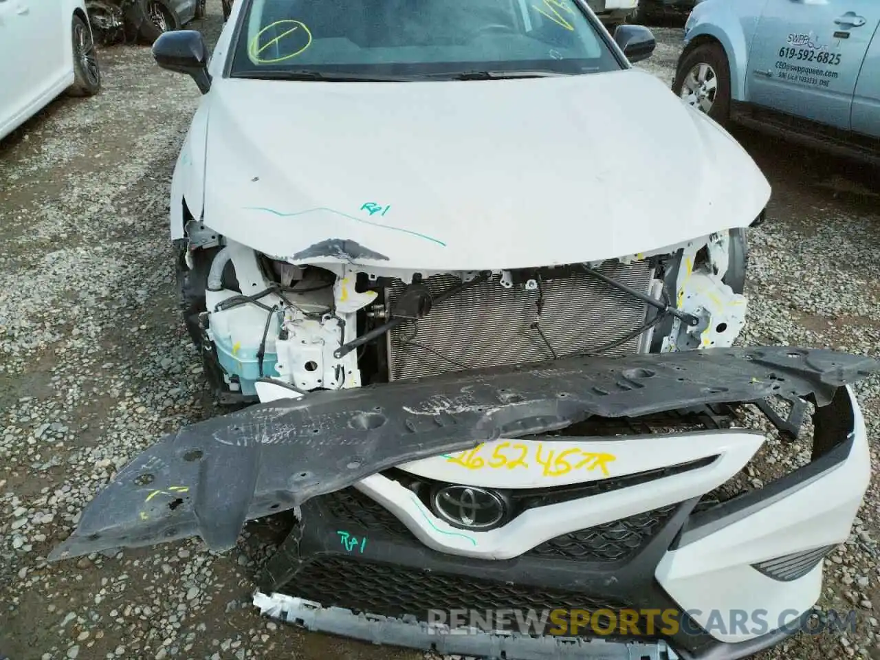 9 Photograph of a damaged car 4T1B11HK8KU288830 TOYOTA CAMRY 2019