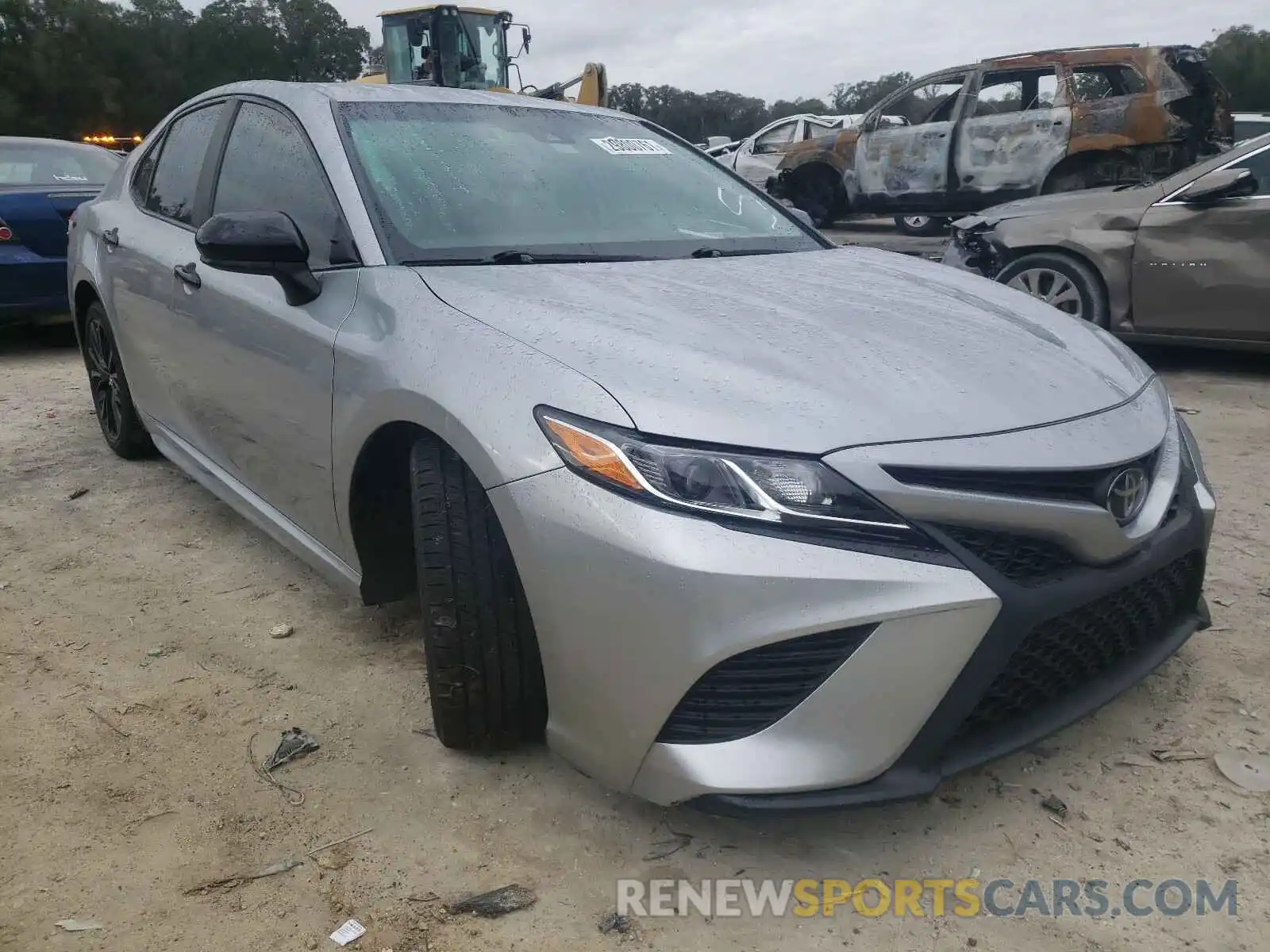 1 Photograph of a damaged car 4T1B11HK8KU290383 TOYOTA CAMRY 2019