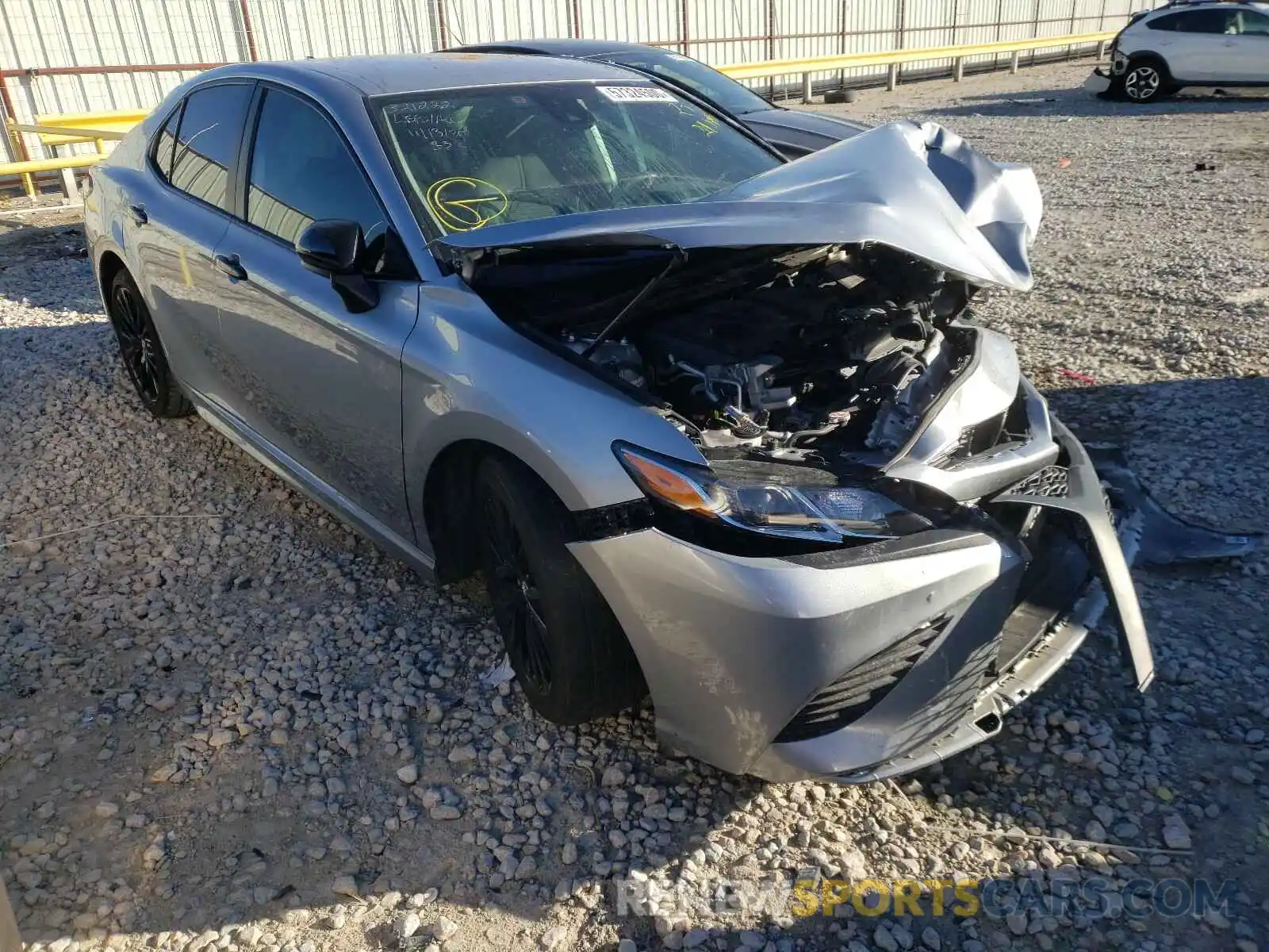 1 Photograph of a damaged car 4T1B11HK8KU290593 TOYOTA CAMRY 2019