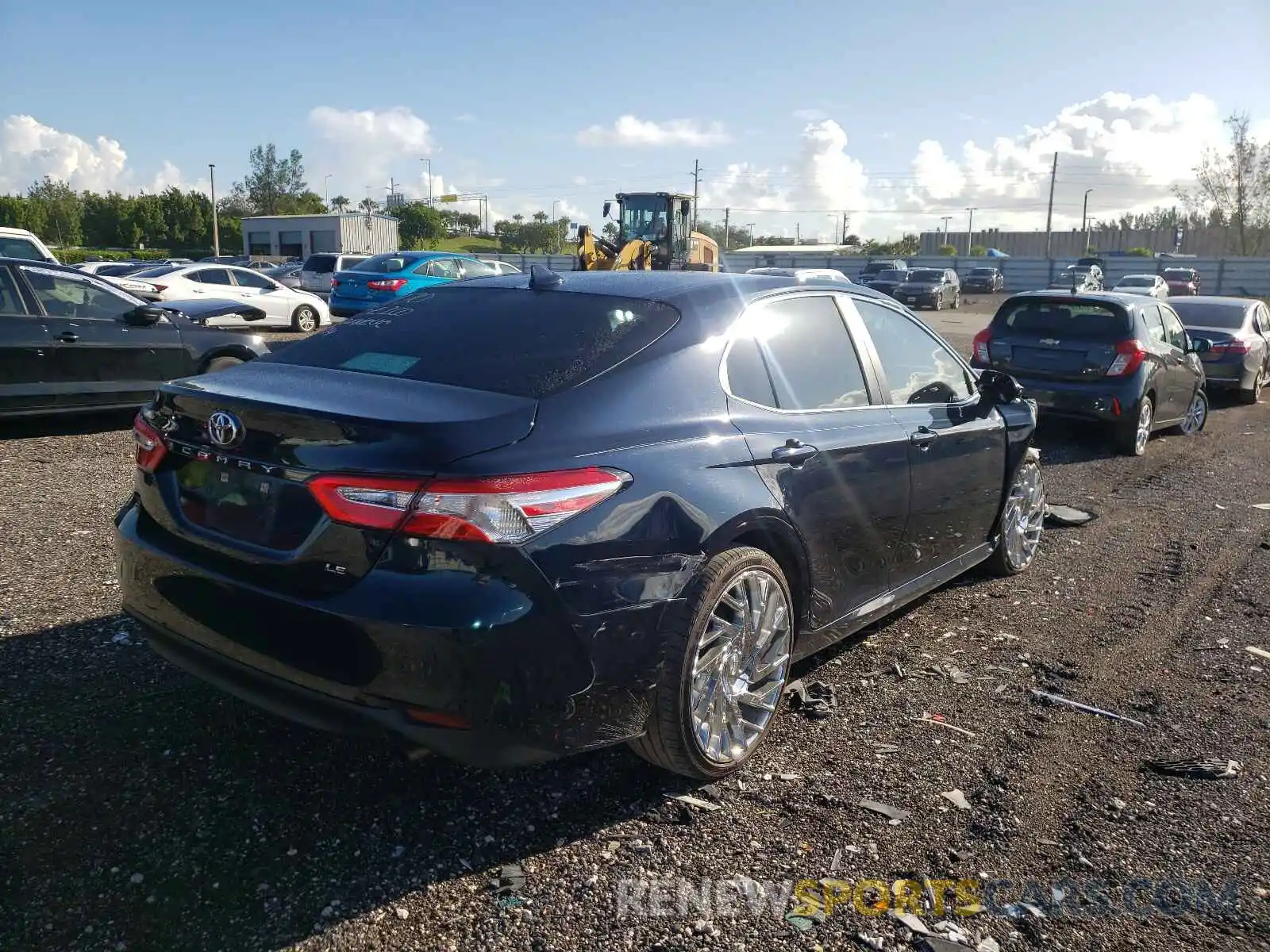 4 Photograph of a damaged car 4T1B11HK8KU291842 TOYOTA CAMRY 2019