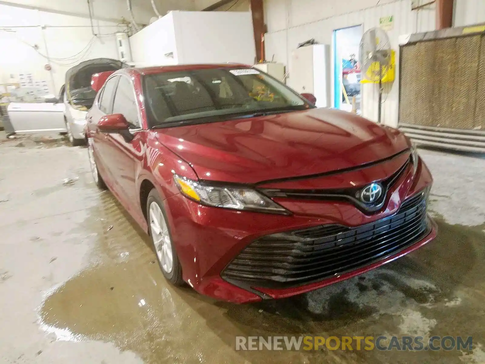 1 Photograph of a damaged car 4T1B11HK8KU291856 TOYOTA CAMRY 2019