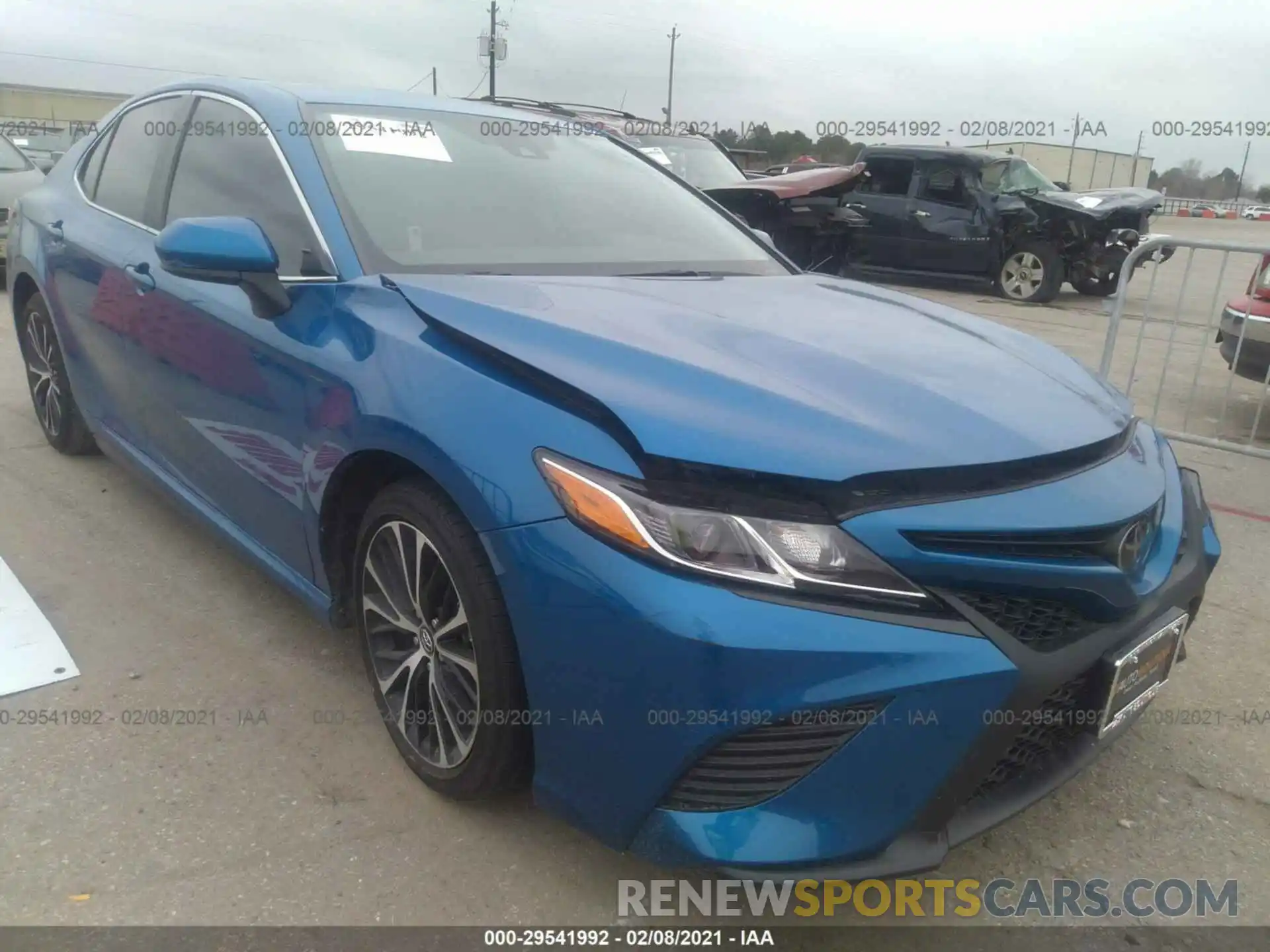 1 Photograph of a damaged car 4T1B11HK8KU298371 TOYOTA CAMRY 2019