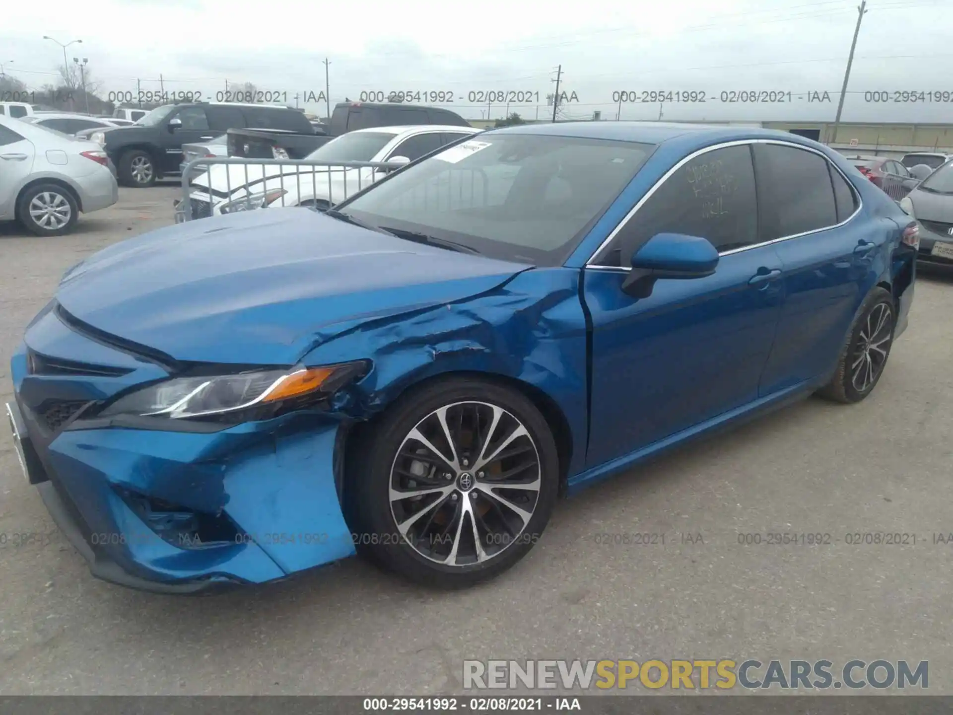 2 Photograph of a damaged car 4T1B11HK8KU298371 TOYOTA CAMRY 2019