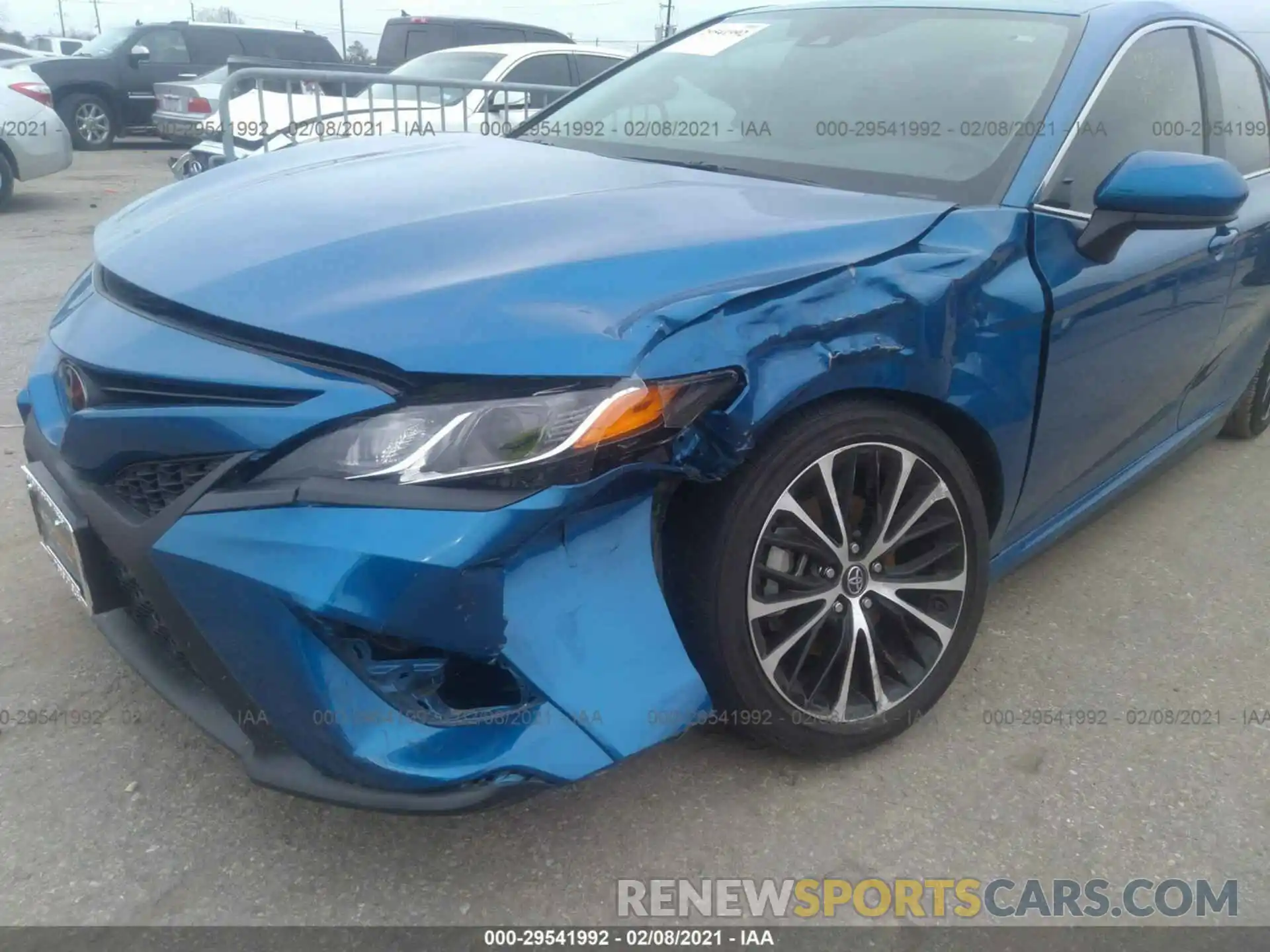 6 Photograph of a damaged car 4T1B11HK8KU298371 TOYOTA CAMRY 2019