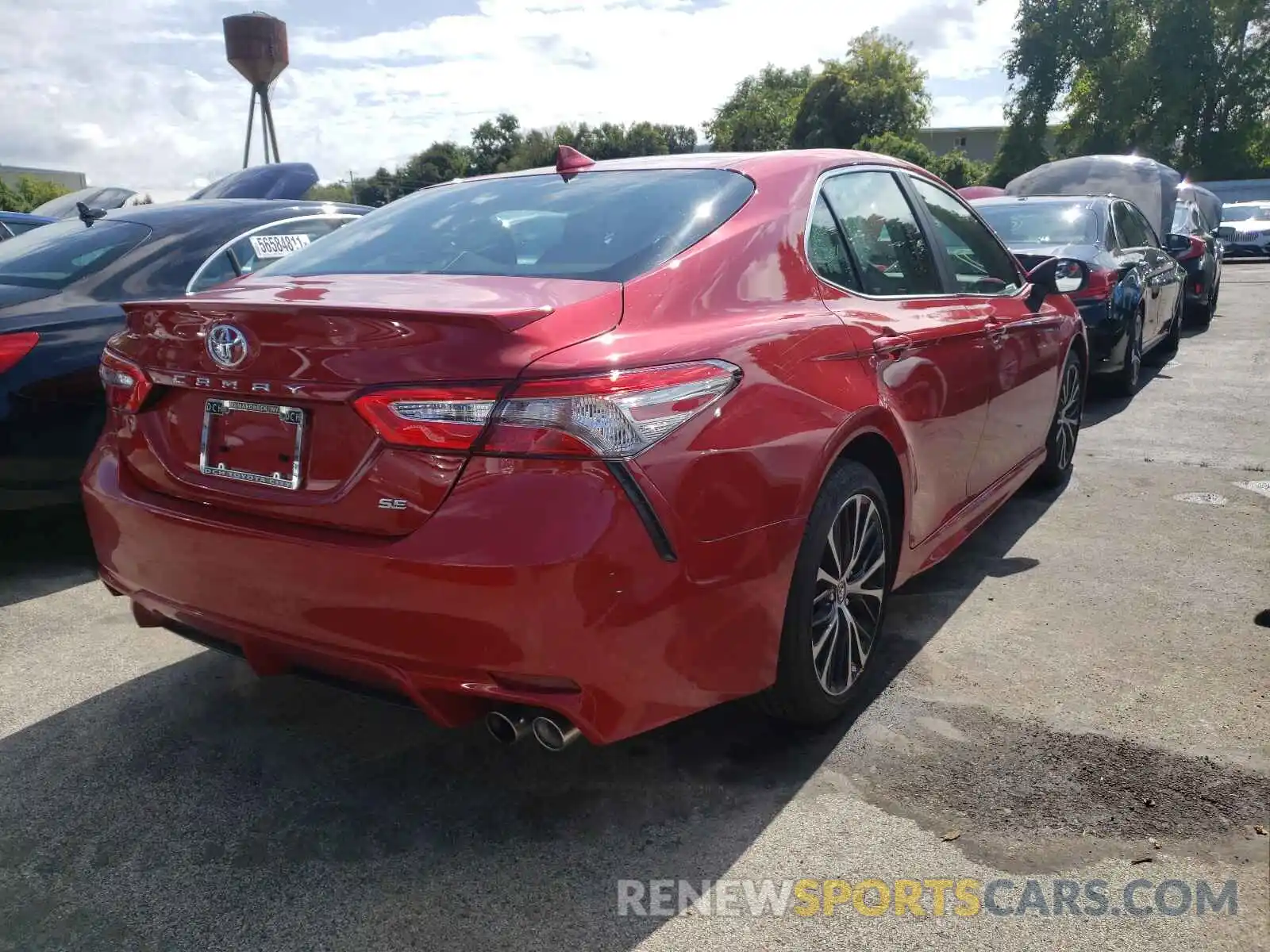 4 Photograph of a damaged car 4T1B11HK8KU299312 TOYOTA CAMRY 2019