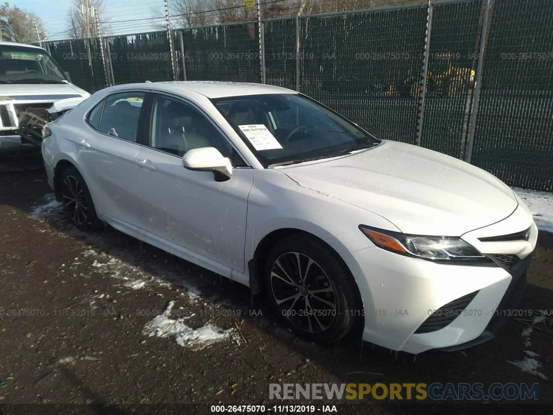 1 Photograph of a damaged car 4T1B11HK8KU300300 TOYOTA CAMRY 2019