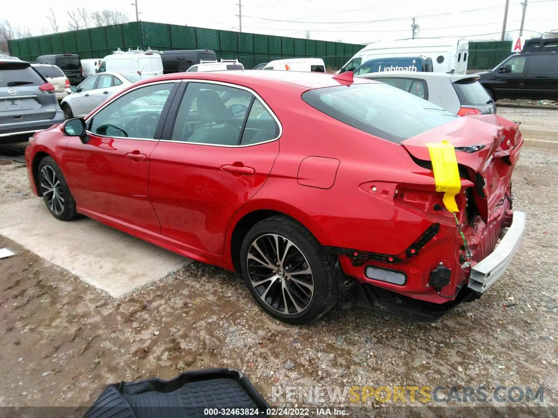 3 Photograph of a damaged car 4T1B11HK8KU300359 TOYOTA CAMRY 2019