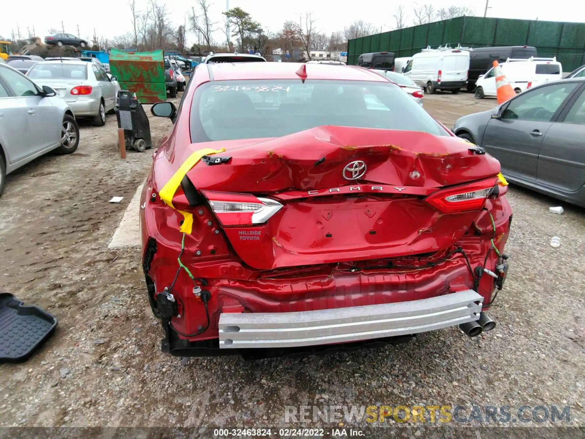 6 Photograph of a damaged car 4T1B11HK8KU300359 TOYOTA CAMRY 2019