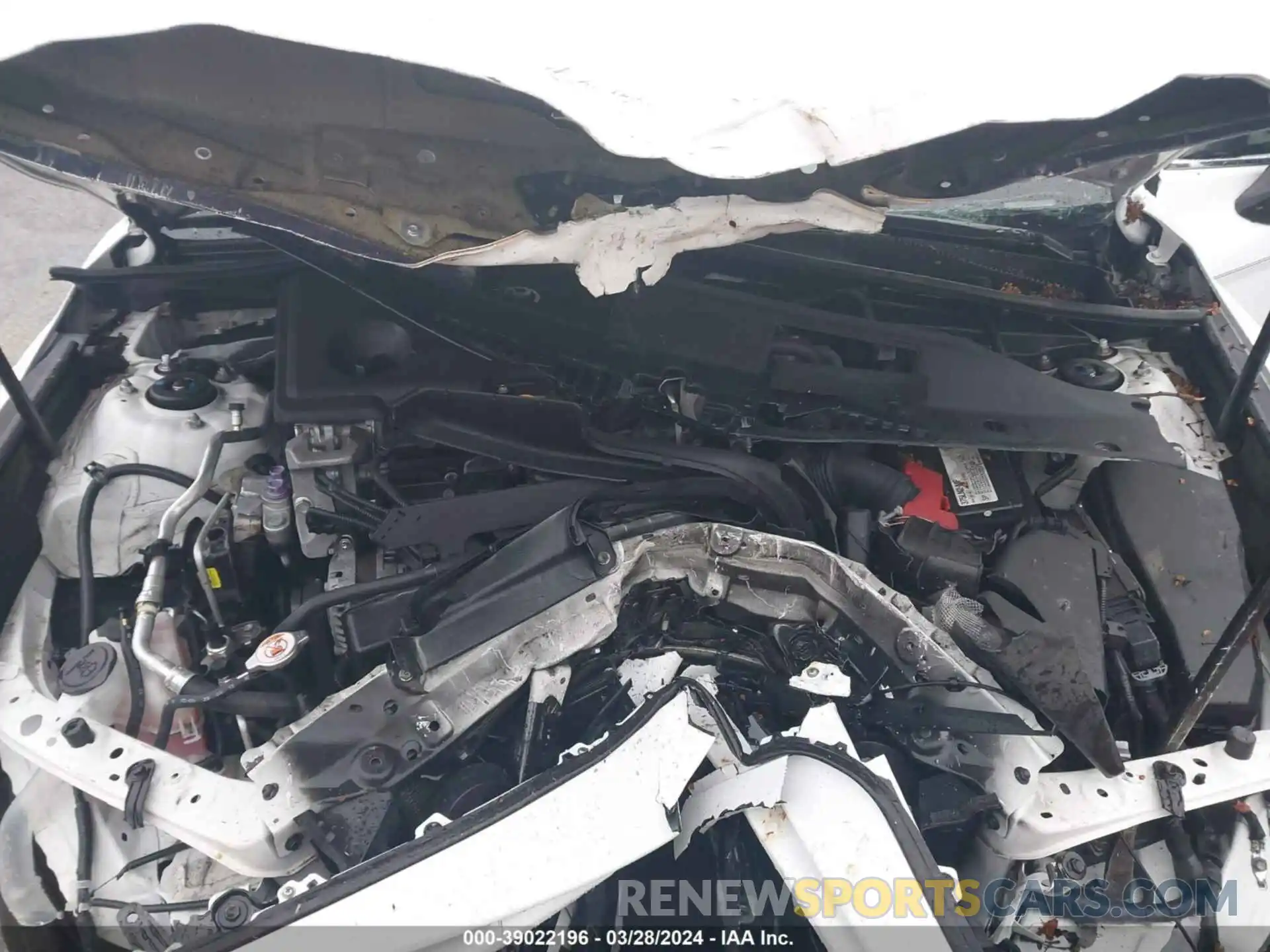 10 Photograph of a damaged car 4T1B11HK8KU680979 TOYOTA CAMRY 2019