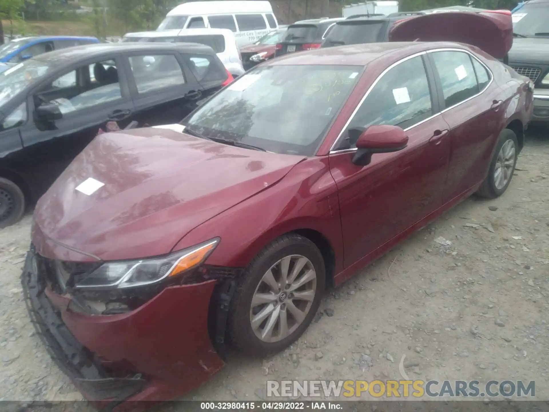 2 Photograph of a damaged car 4T1B11HK8KU684370 TOYOTA CAMRY 2019