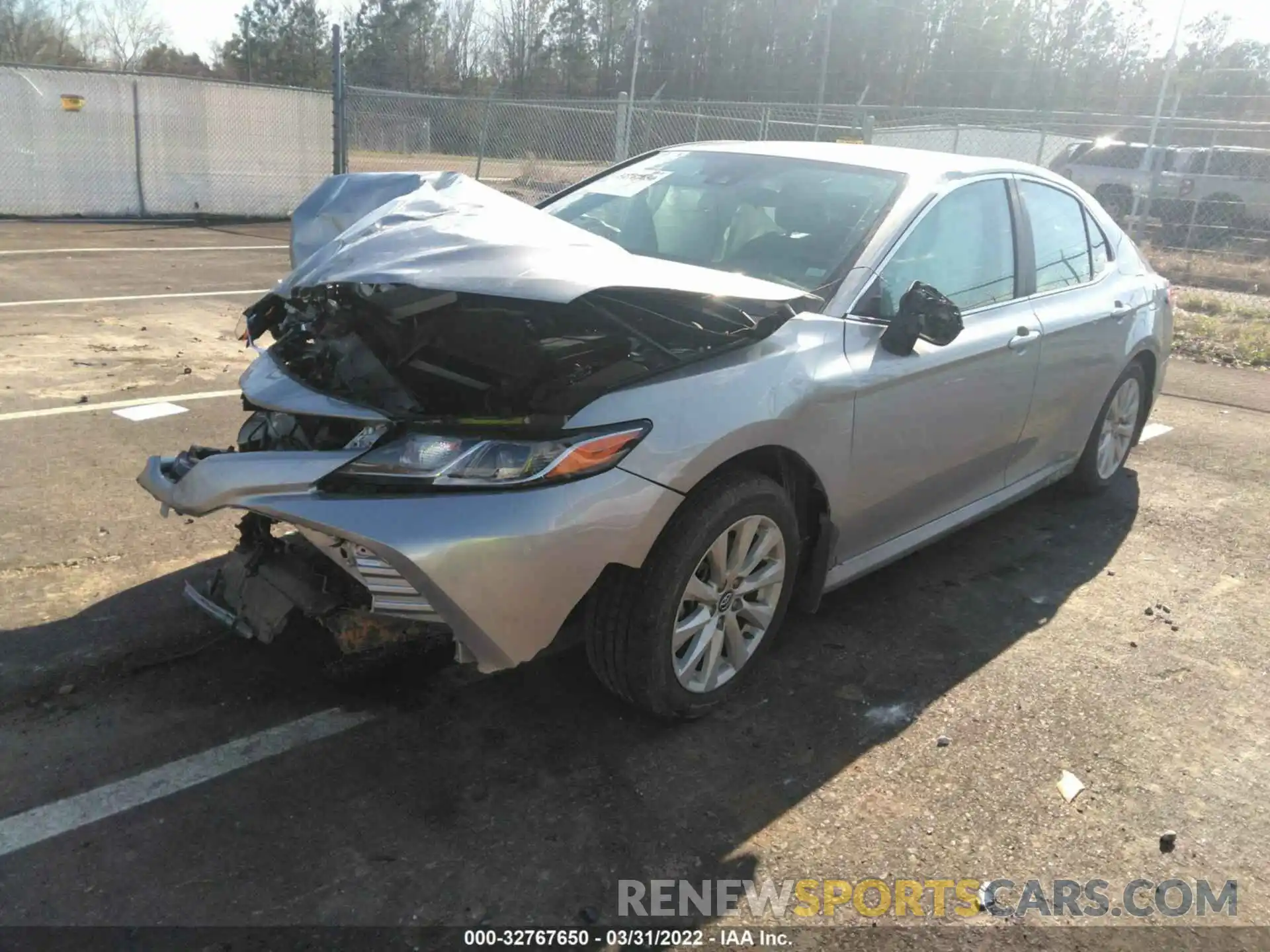 2 Photograph of a damaged car 4T1B11HK8KU684918 TOYOTA CAMRY 2019