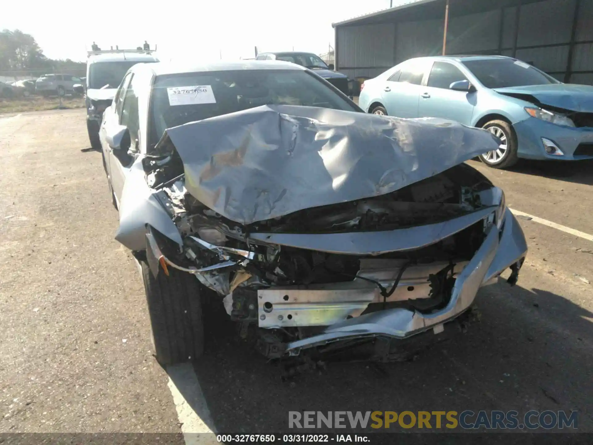 6 Photograph of a damaged car 4T1B11HK8KU684918 TOYOTA CAMRY 2019