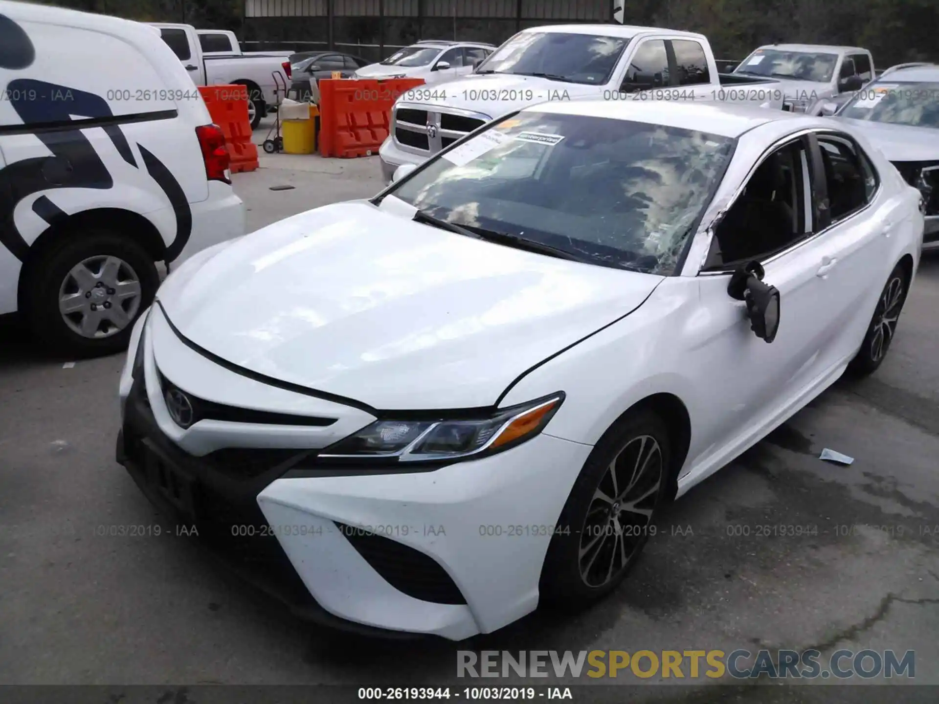 2 Photograph of a damaged car 4T1B11HK8KU689603 TOYOTA CAMRY 2019