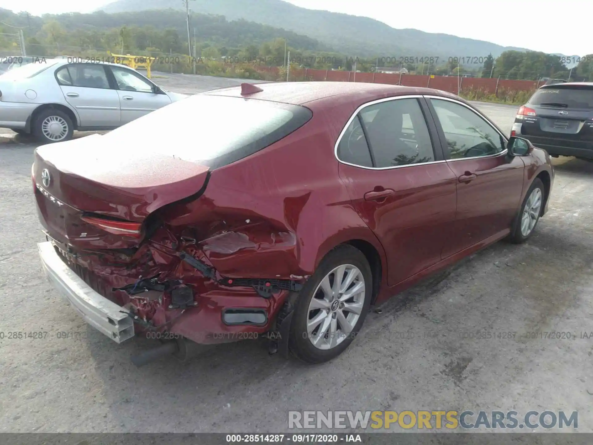 4 Photograph of a damaged car 4T1B11HK8KU691836 TOYOTA CAMRY 2019