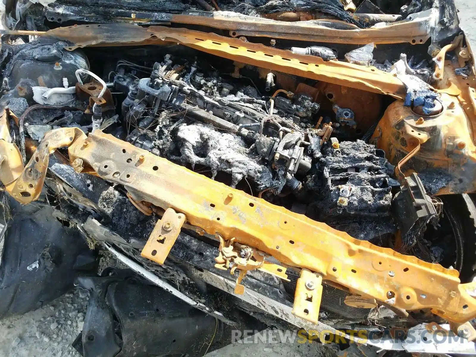 7 Фотография поврежденного автомобиля 4T1B11HK8KU696874 TOYOTA CAMRY 2019