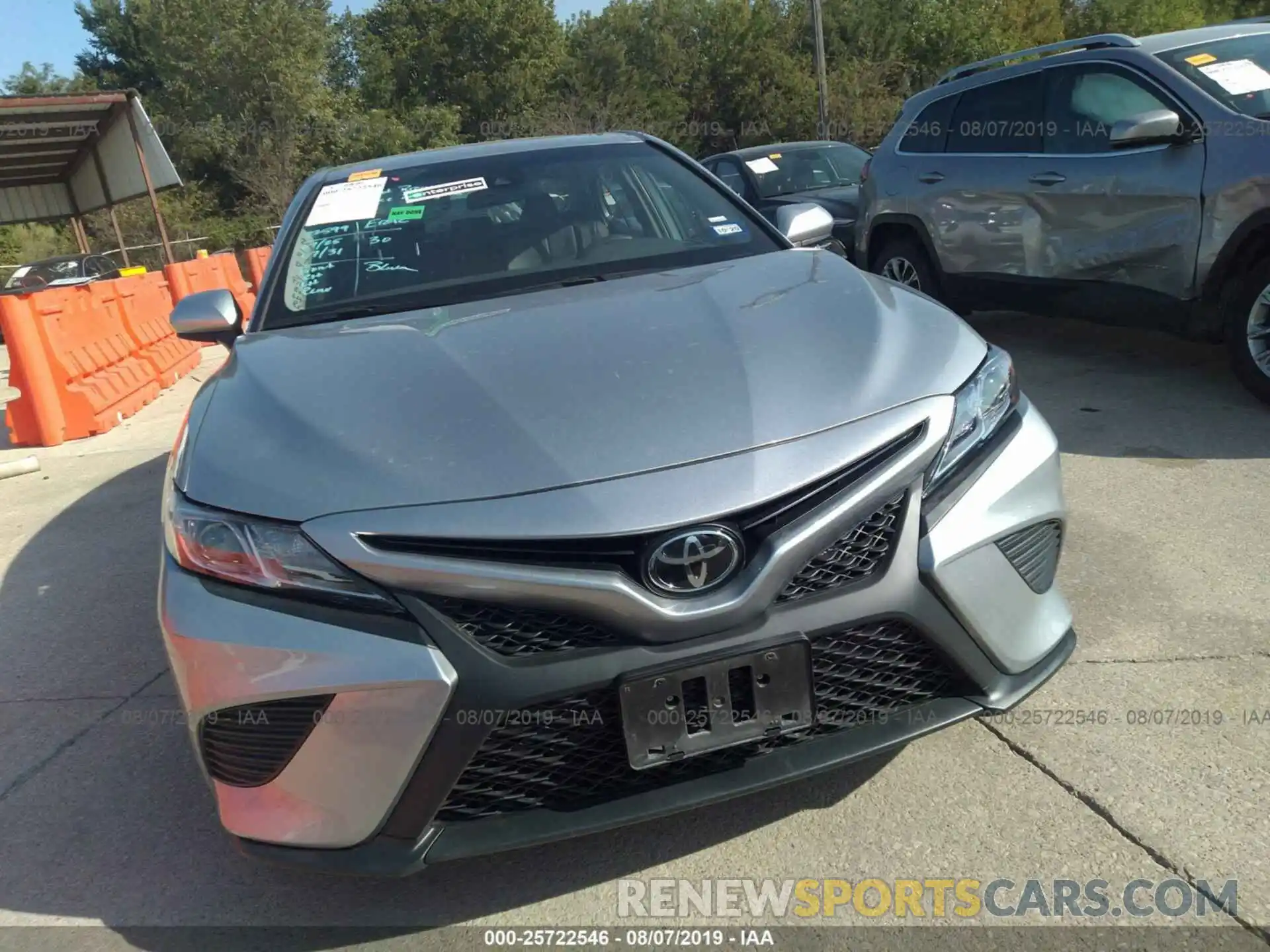 6 Photograph of a damaged car 4T1B11HK8KU698611 TOYOTA CAMRY 2019