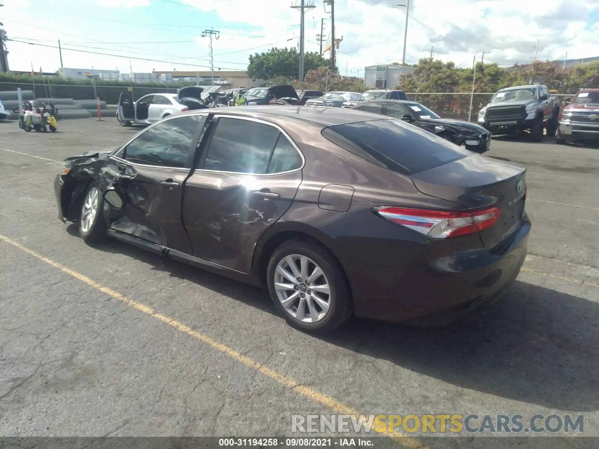 3 Photograph of a damaged car 4T1B11HK8KU699578 TOYOTA CAMRY 2019