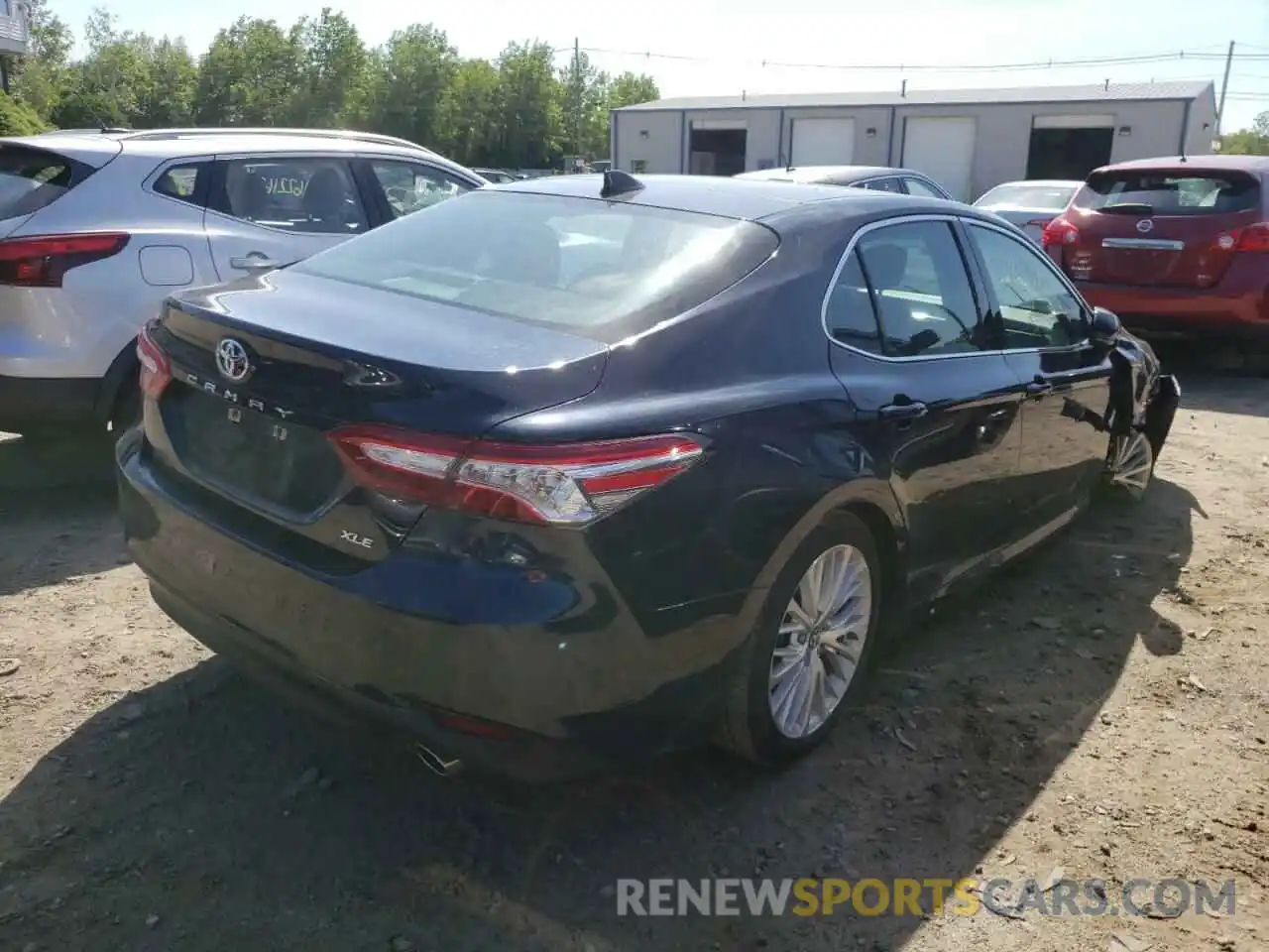 4 Photograph of a damaged car 4T1B11HK8KU699757 TOYOTA CAMRY 2019