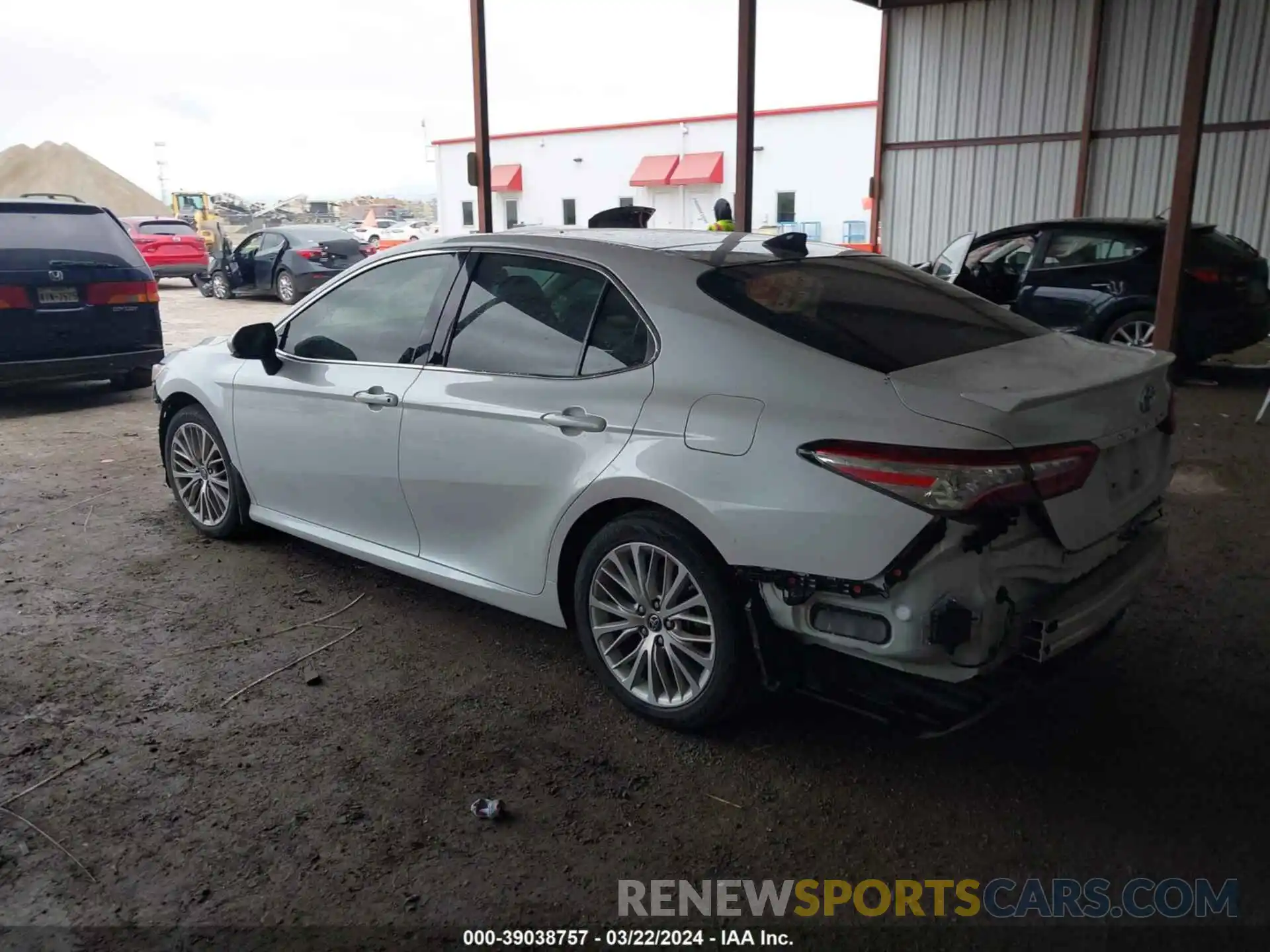 3 Photograph of a damaged car 4T1B11HK8KU700499 TOYOTA CAMRY 2019