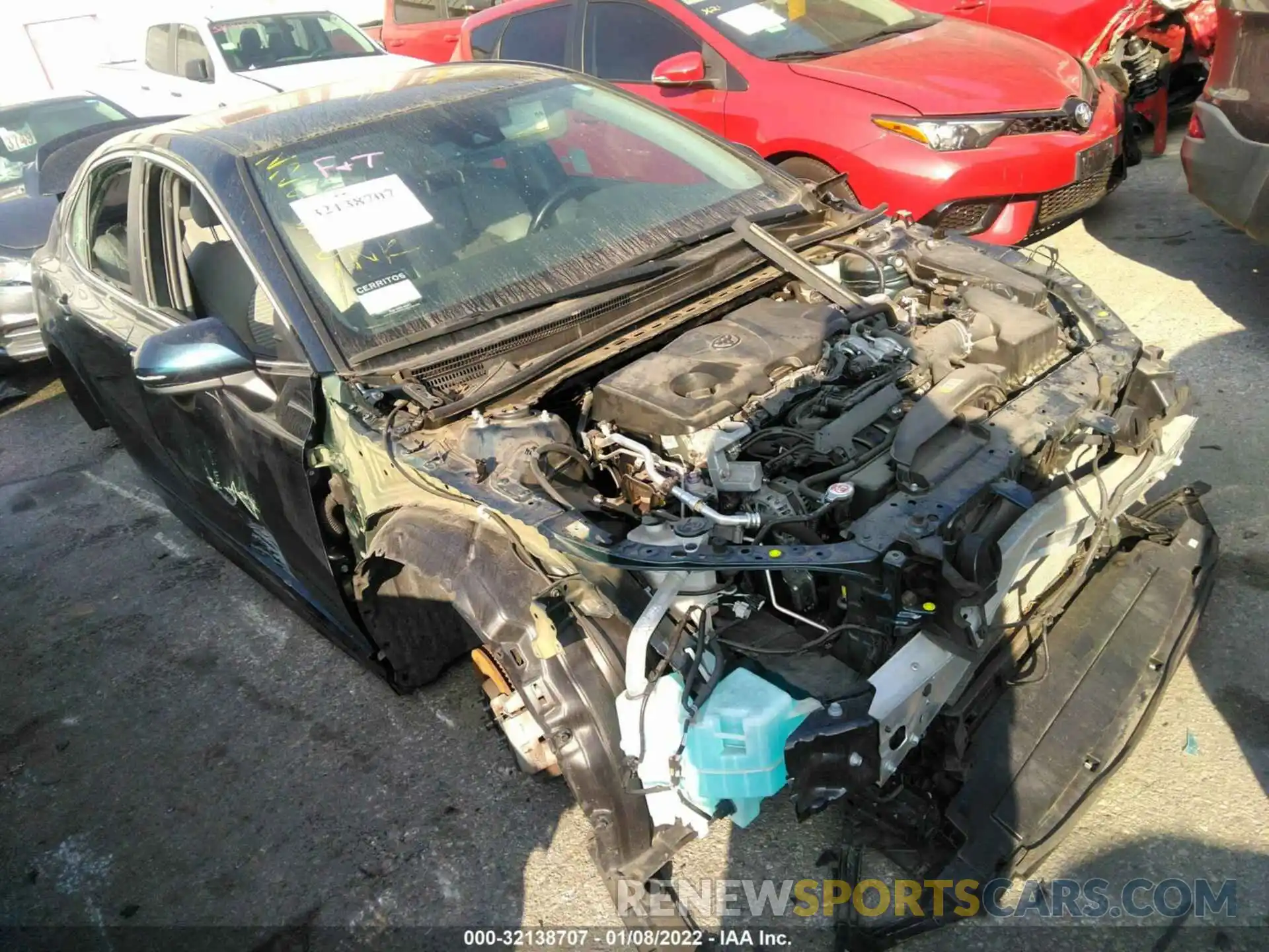 1 Photograph of a damaged car 4T1B11HK8KU702690 TOYOTA CAMRY 2019