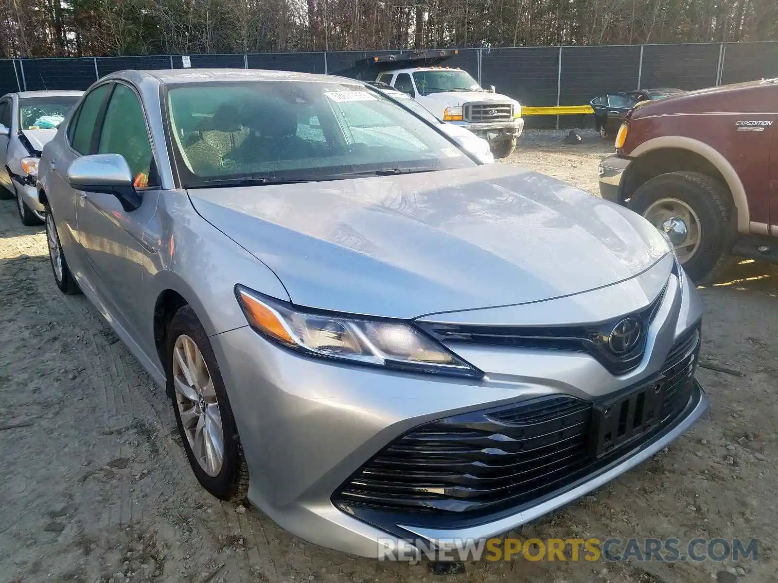 1 Photograph of a damaged car 4T1B11HK8KU702933 TOYOTA CAMRY 2019