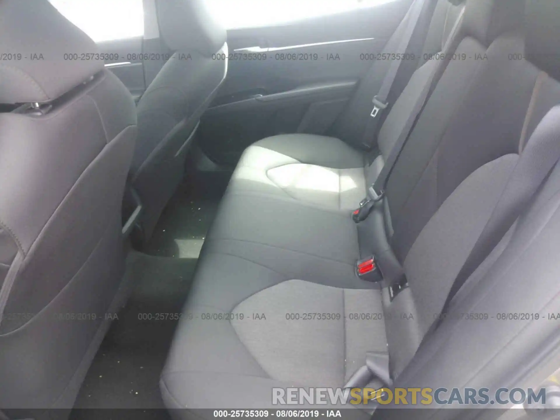 8 Photograph of a damaged car 4T1B11HK8KU703693 TOYOTA CAMRY 2019